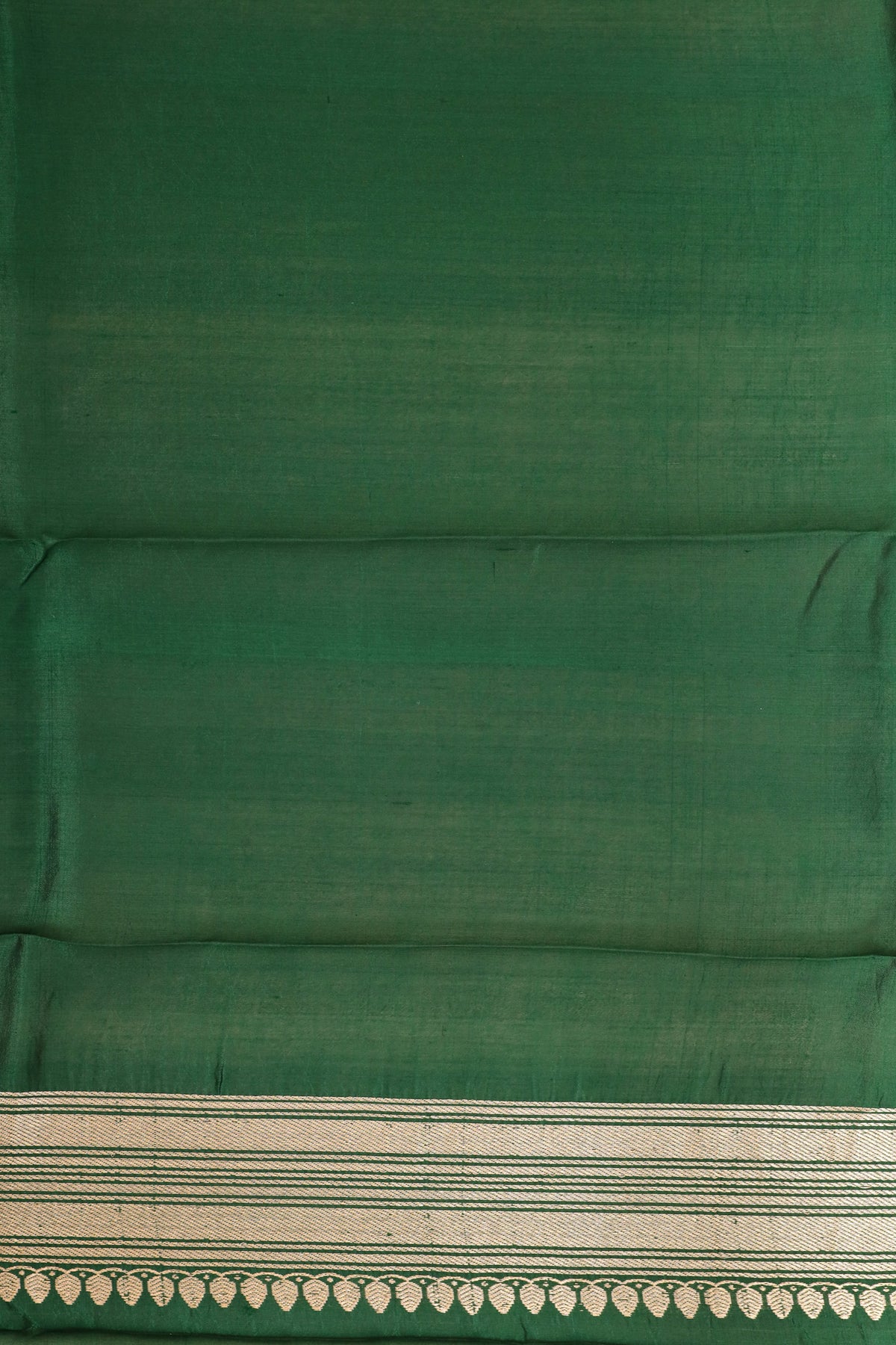 Emerald Green Handwoven Pure Banarasi Soft Silk Saree