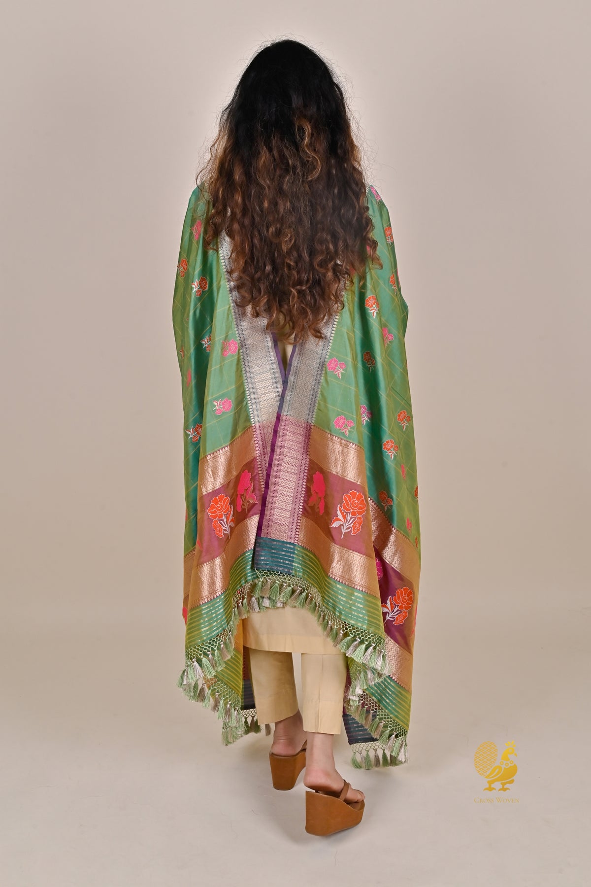 Dual Tone Green Pure Katan Silk Banarasi Handloom Dupatta