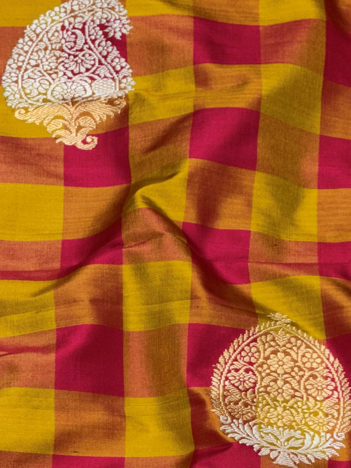 Pure Katan Silk Sona-Rupa Kadhwa Motif with Checkered Pattern