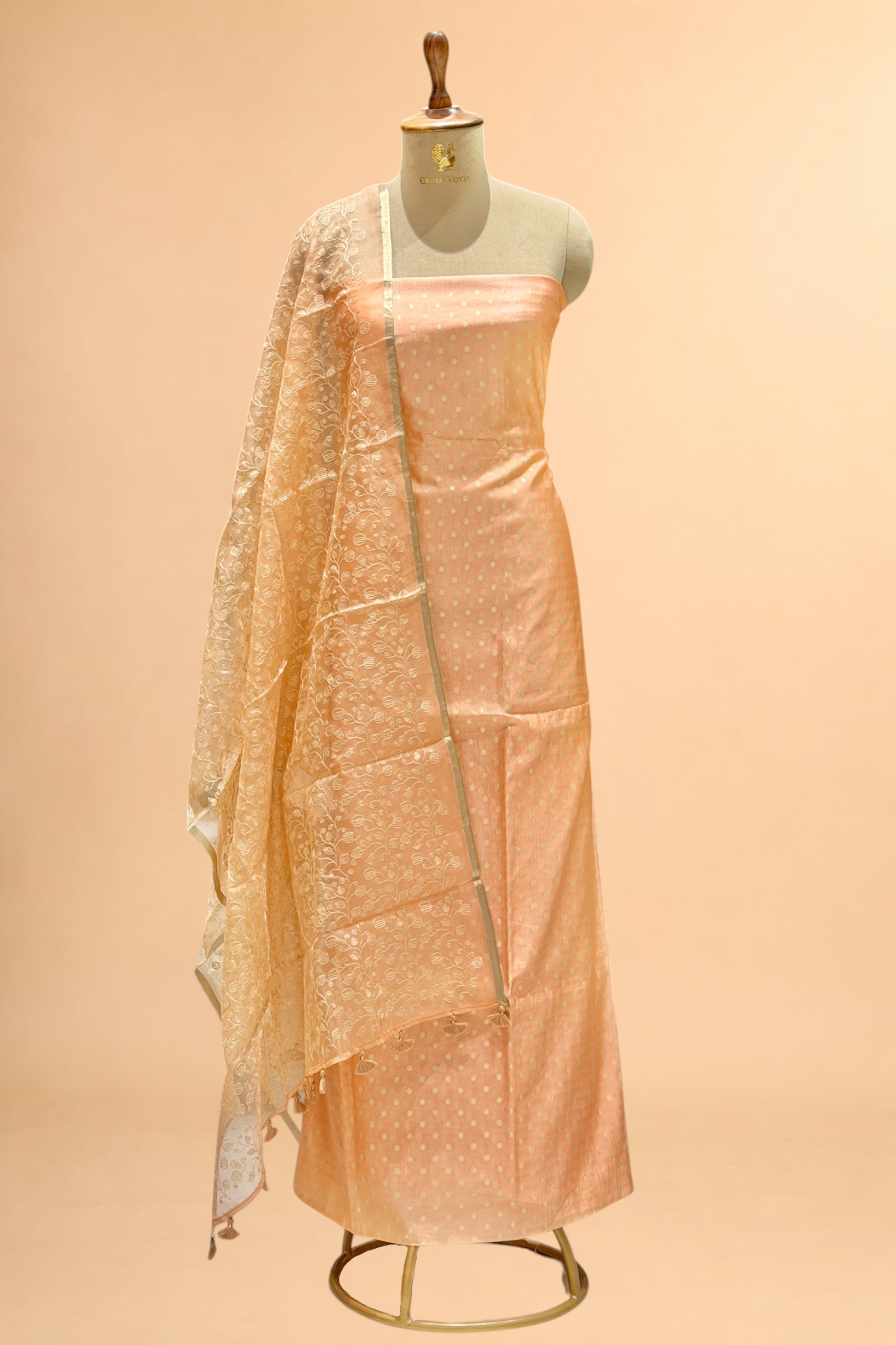 Peach Pure Silk Suit Set With Organza Dupatta