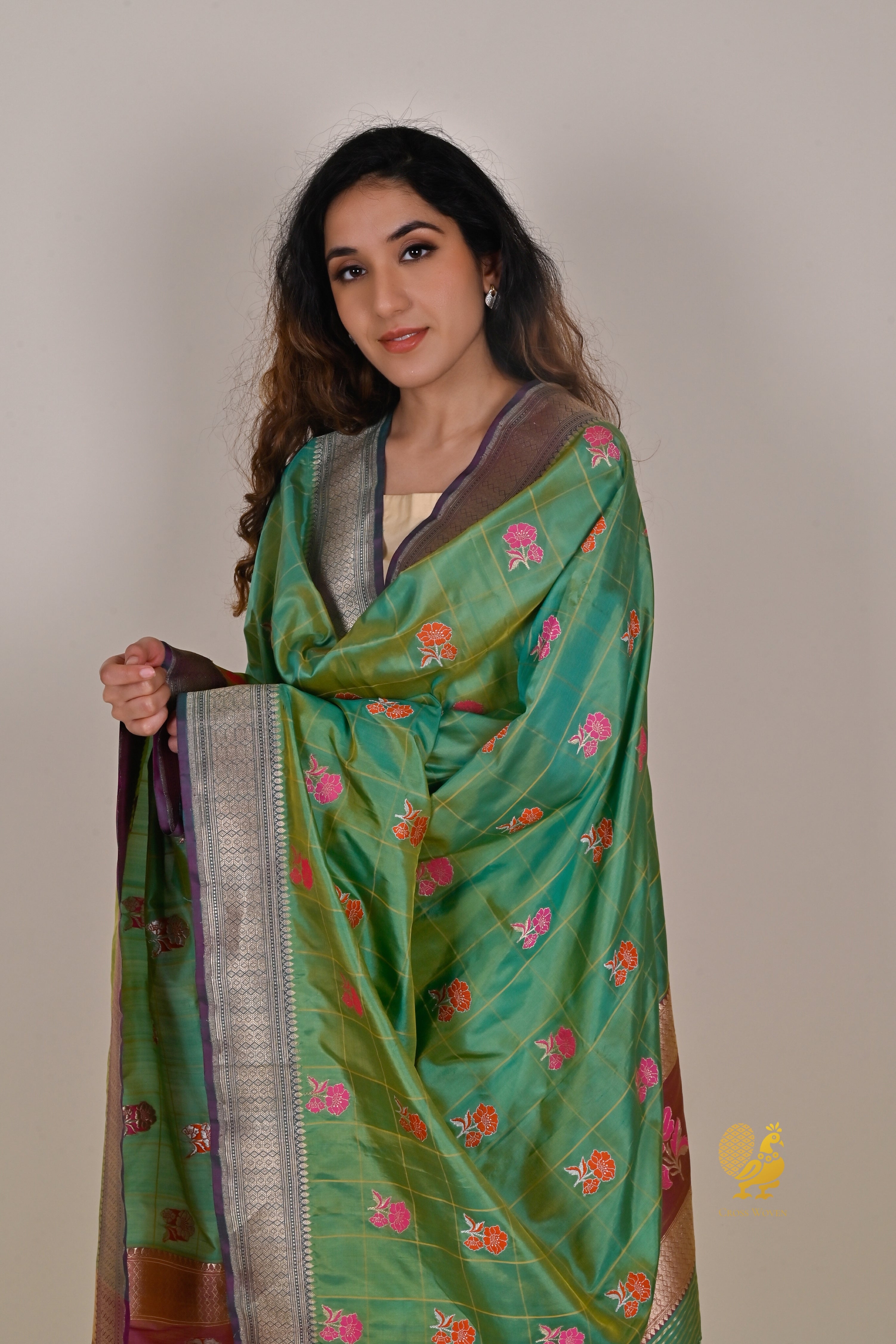 Dual Tone Green Pure Katan Silk Banarasi Handloom Dupatta