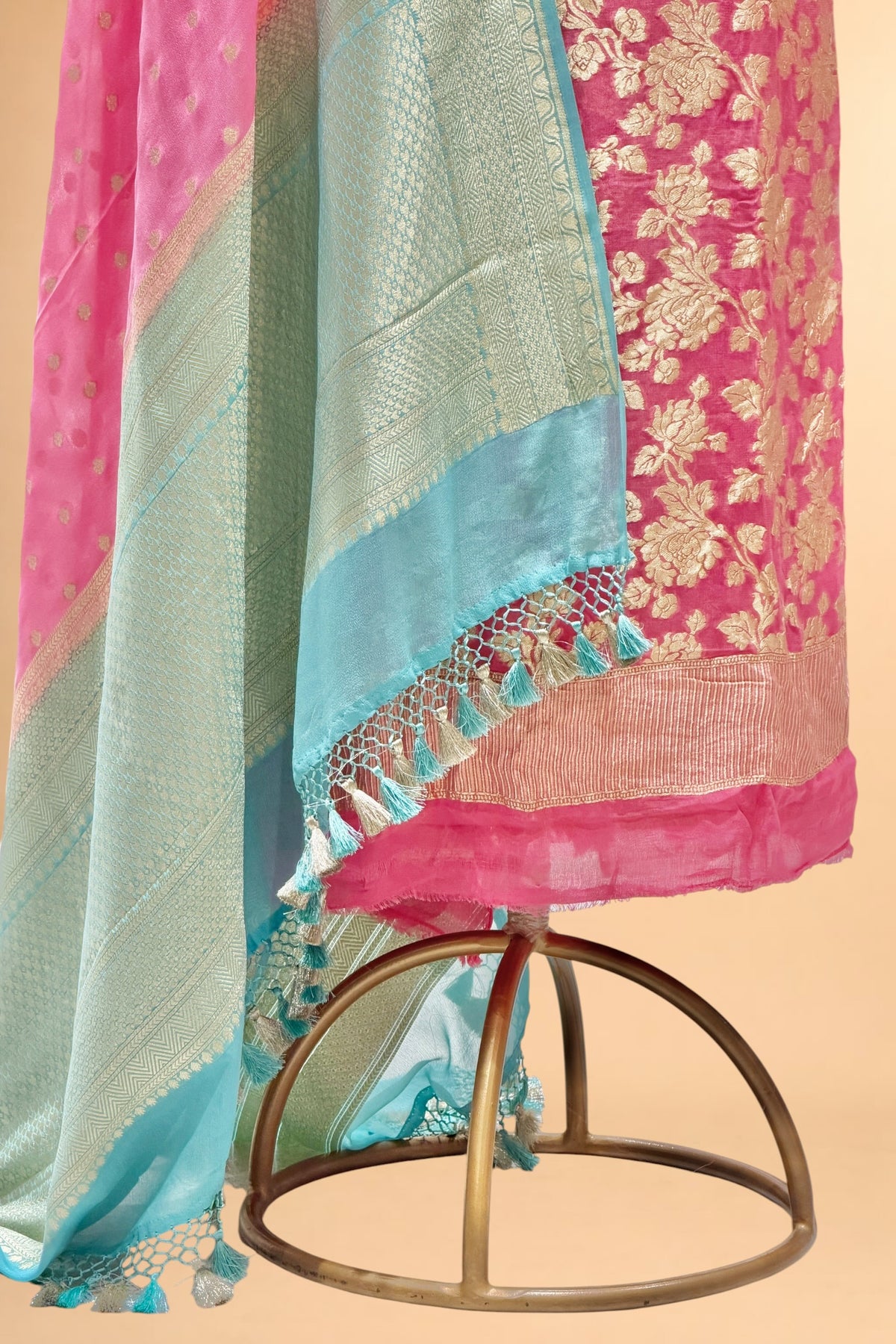 Pink Pure Georgette Suit Set with Contrast Border Dupatta