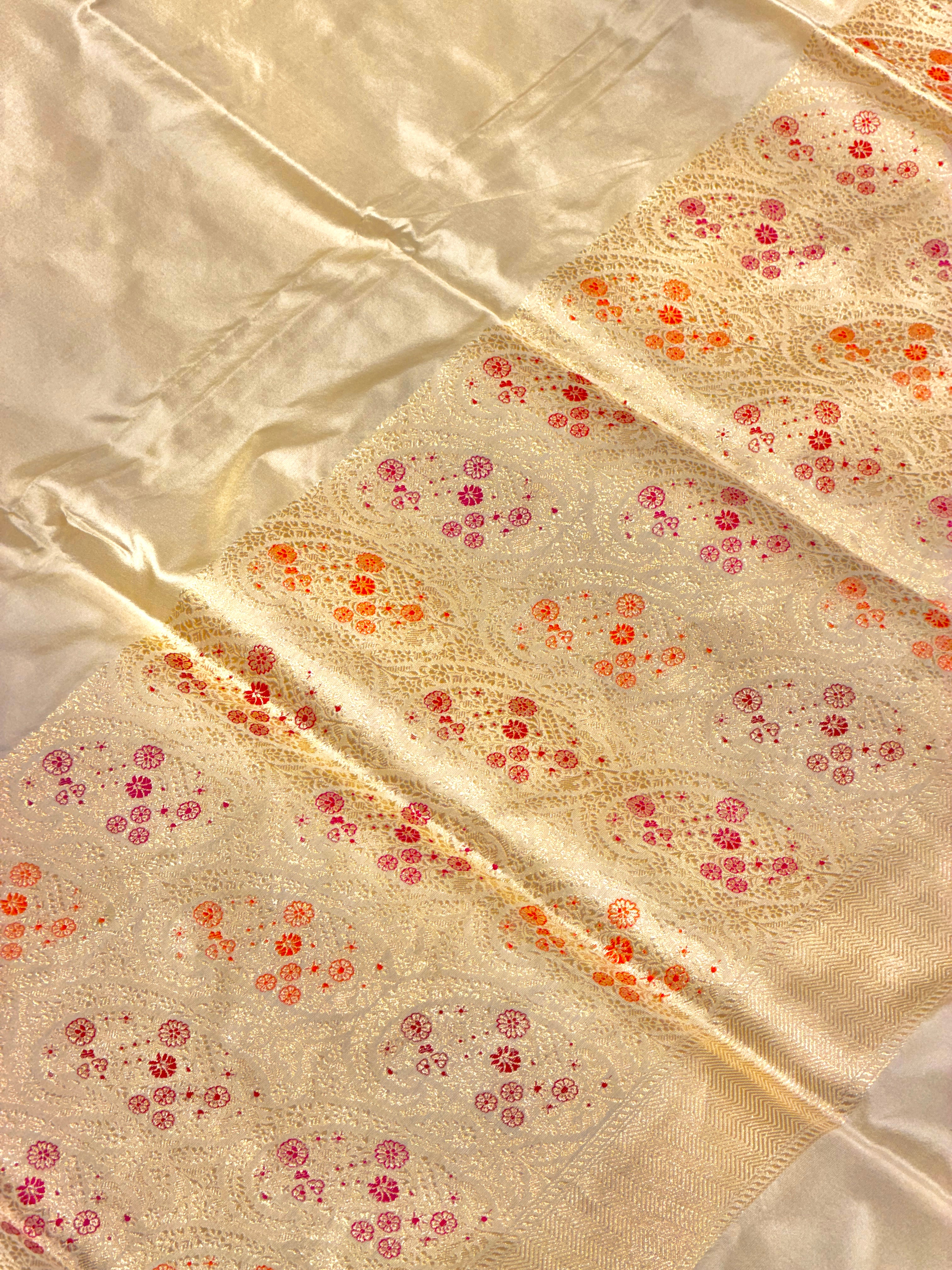 Warm Ivory Katan Silk Saree with Paisley Border | Onam Collection
