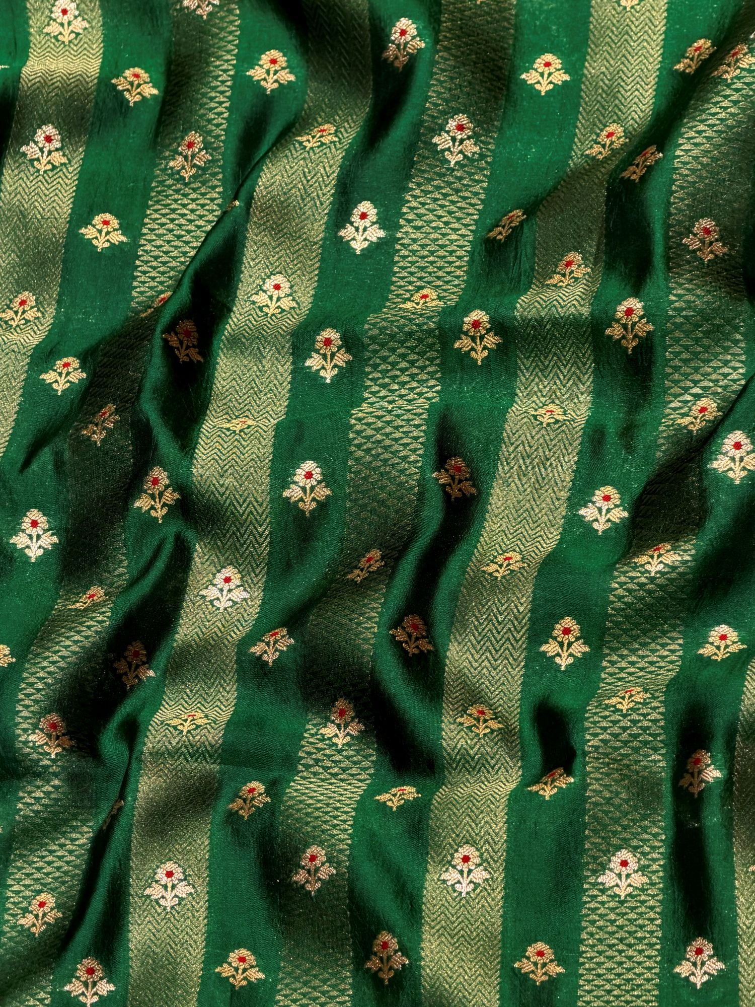 Emerald Green Soft Silk Fabric with Meenakari Bootis