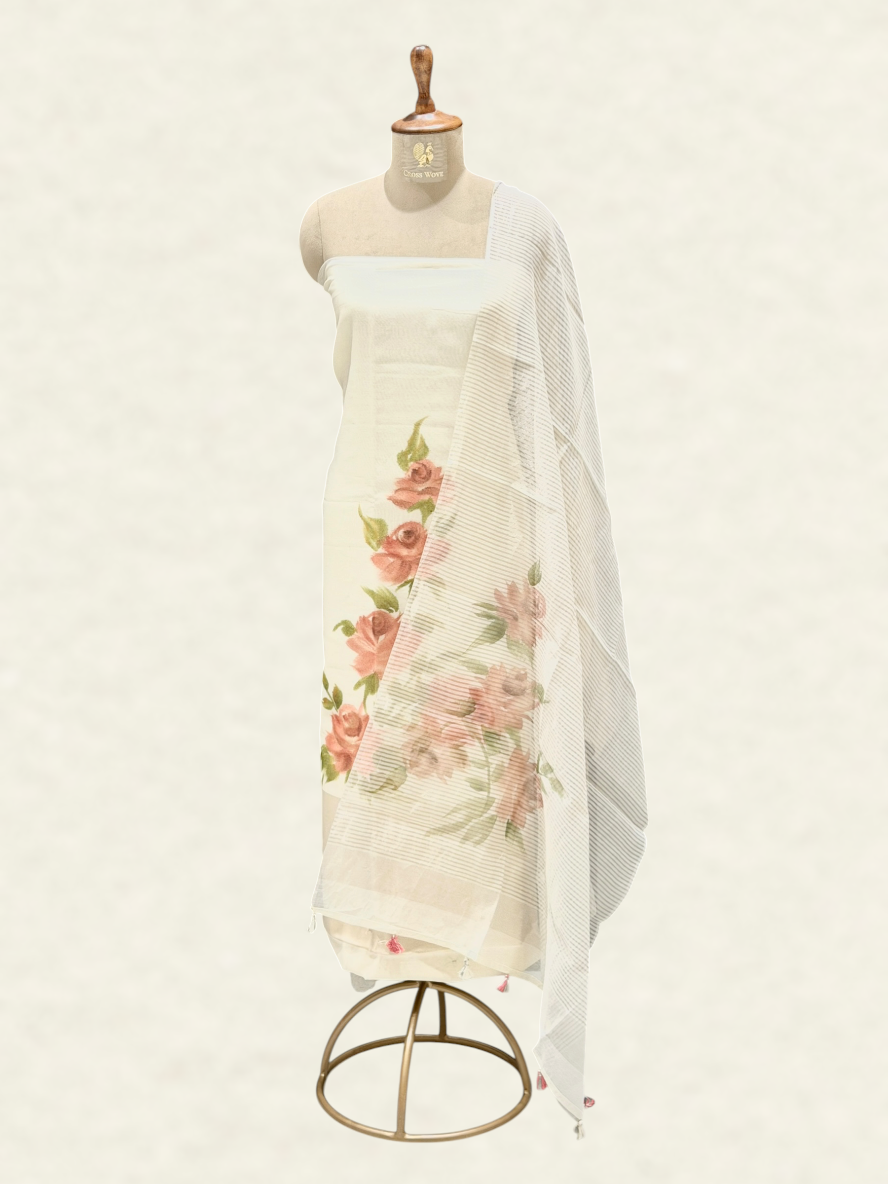 White Mul Cotton Suit Set with Handbrush Floral Print