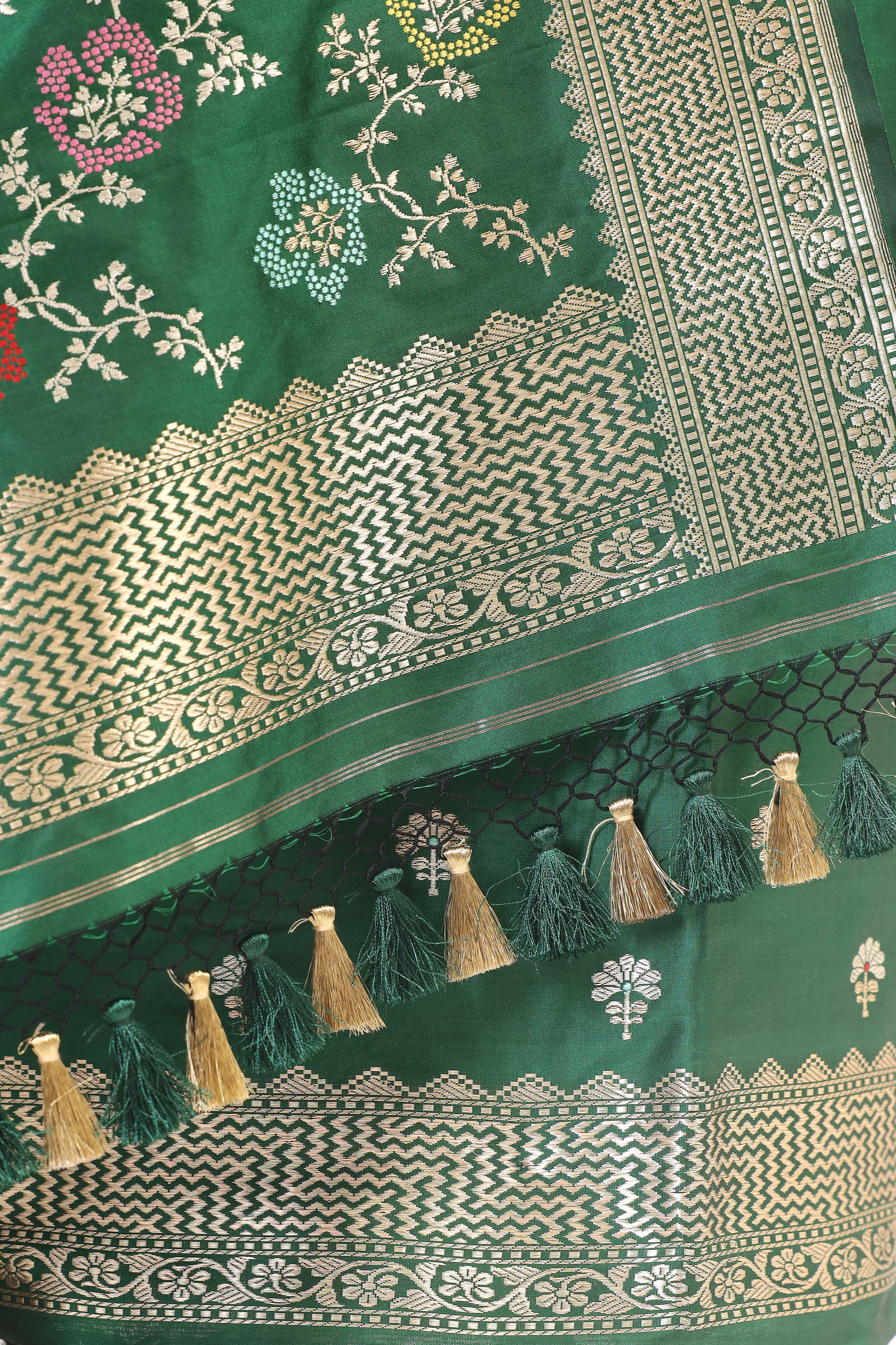Deep Green Katan Silk Suit Set With Meenakari Floral Jaal Dupatta