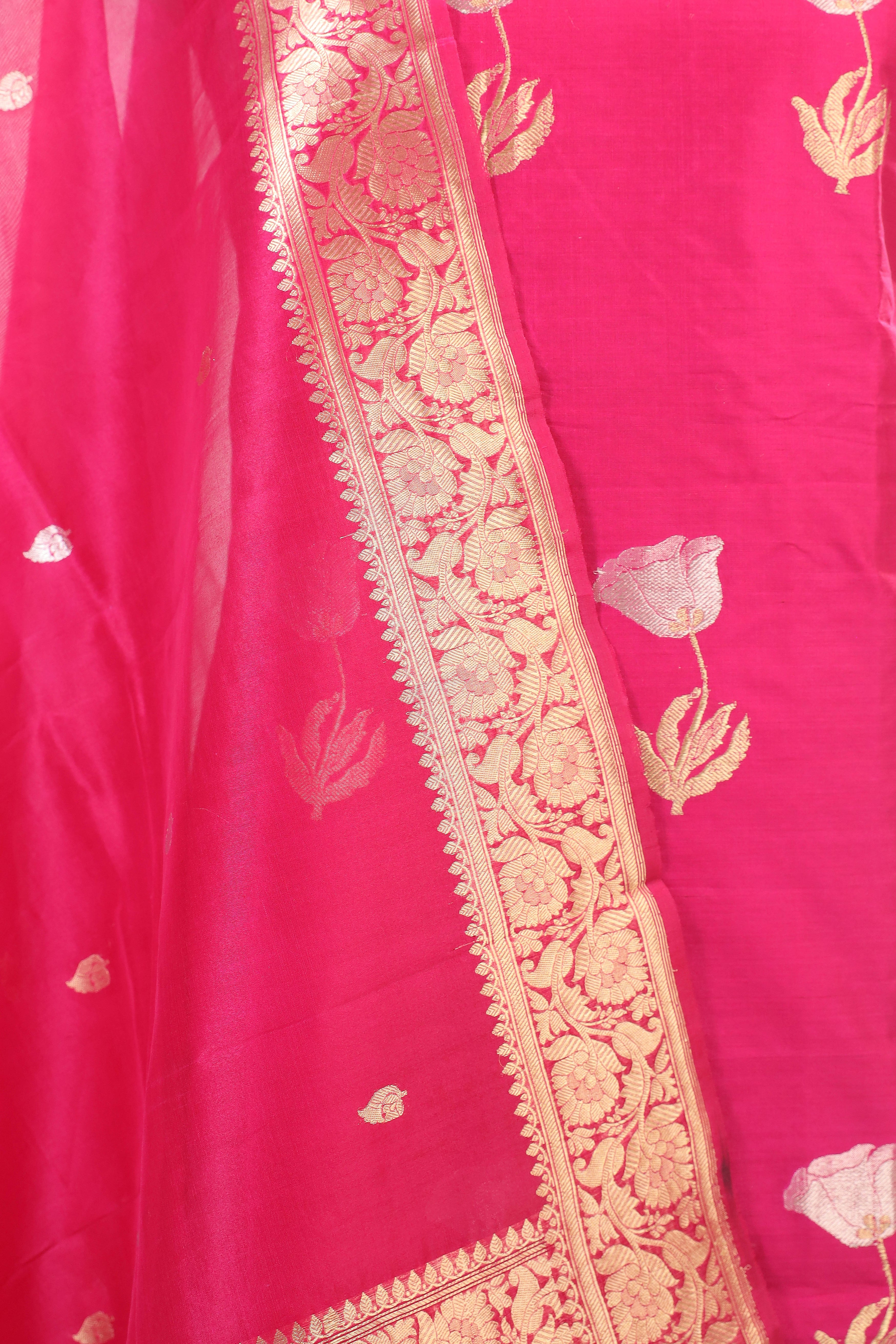 Pink Chiniya Silk Suit Set With Organza Dupatta