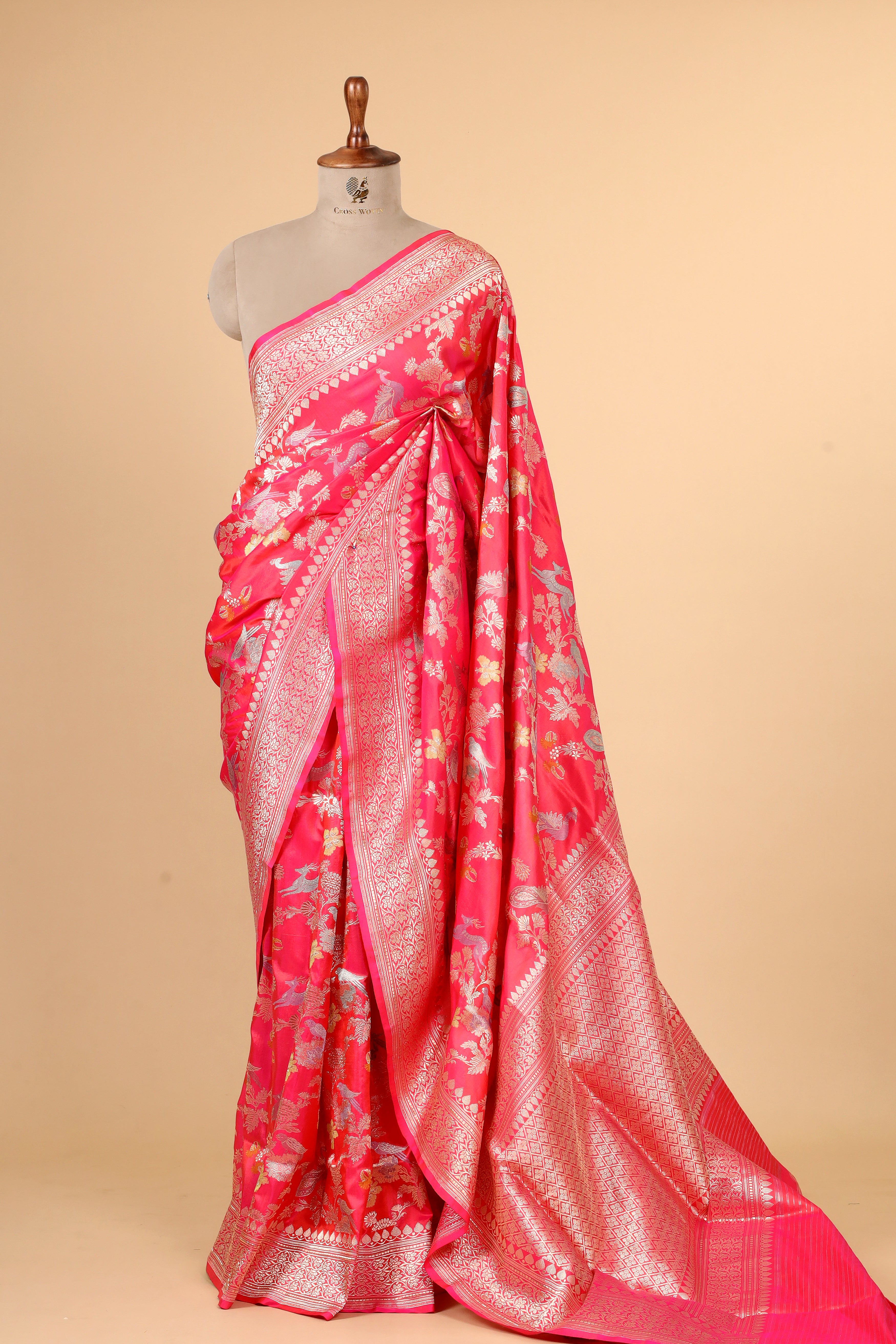 Dual Tone Pink-Red Shikarghah Handwoven Pure Banarasi Katan Silk Saree