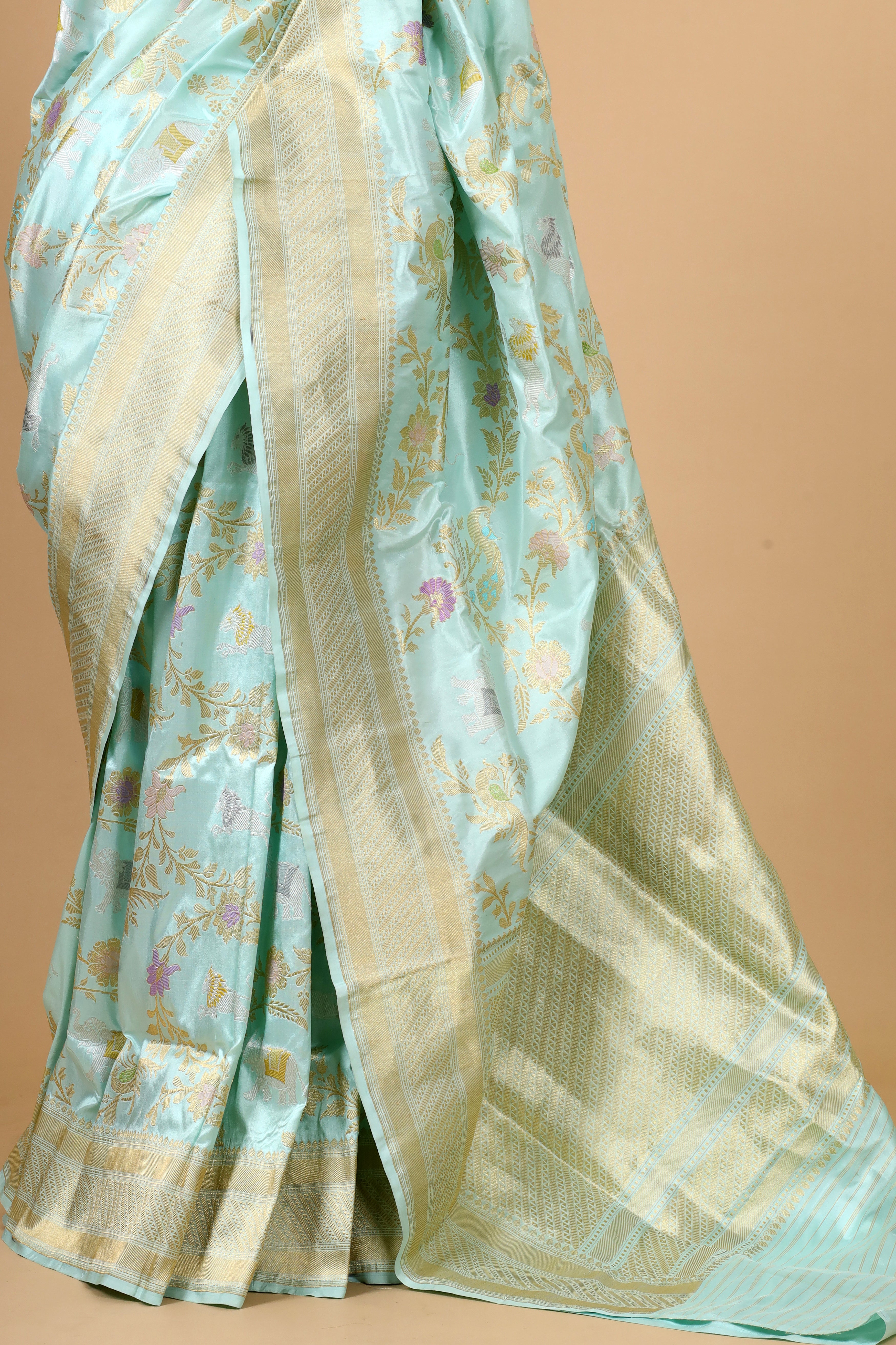 Powder Blue Shikarghah Meenakari Handwoven Pure Banarasi Katan Silk Saree