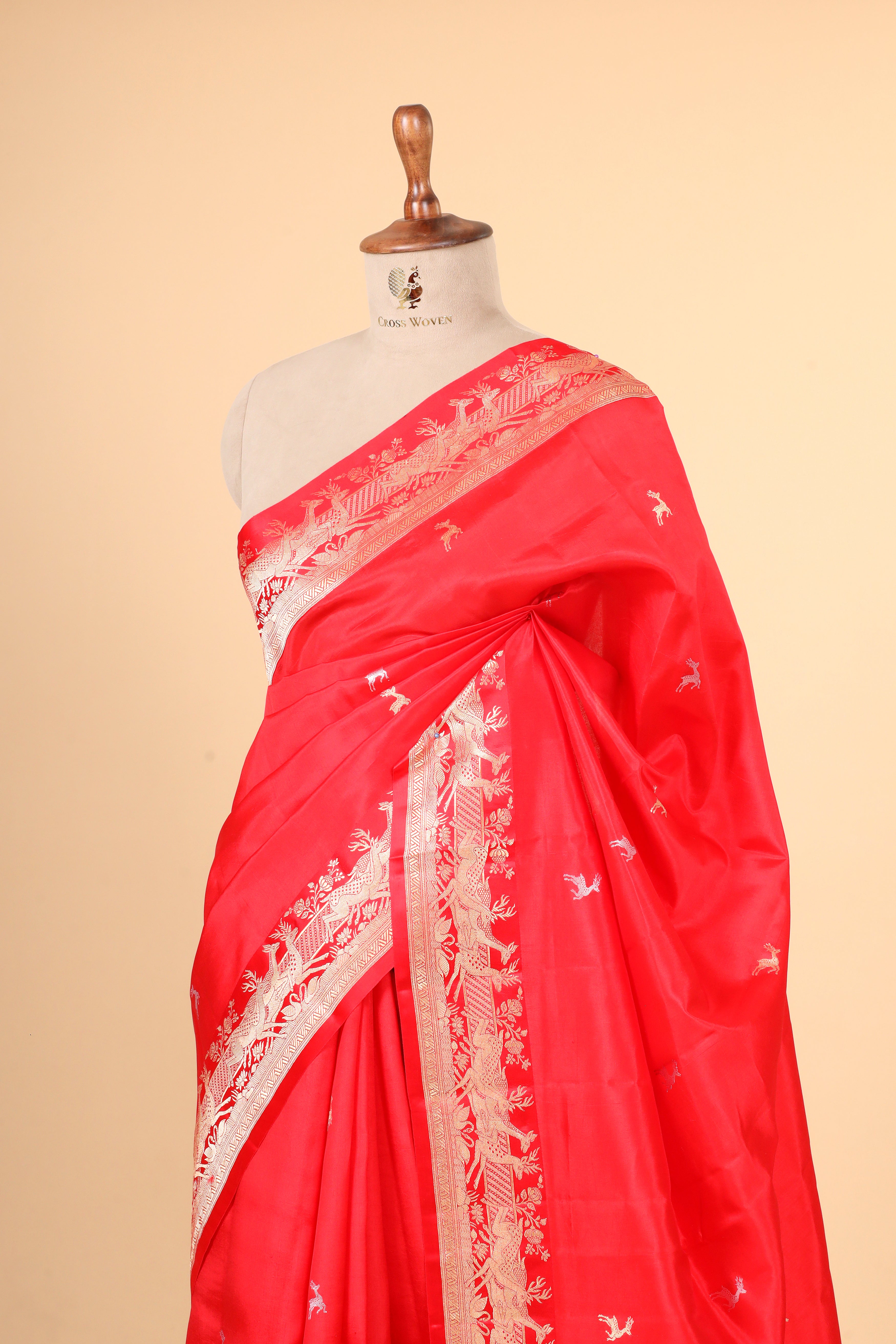 Red Handwoven Pure Banarasi Soft Silk Saree