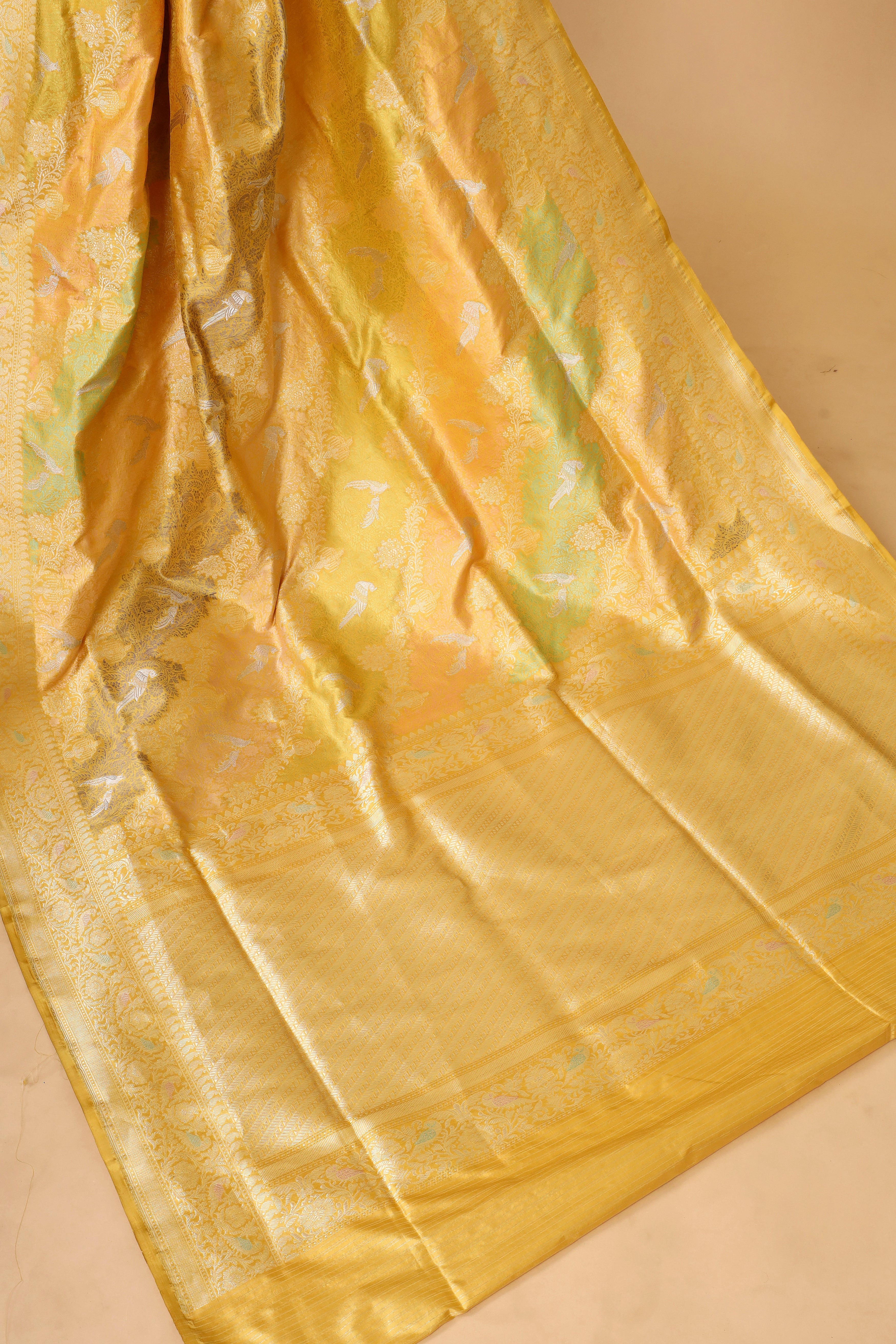Yellow Shikarghah Handwoven Pure Banarasi Katan Silk Saree