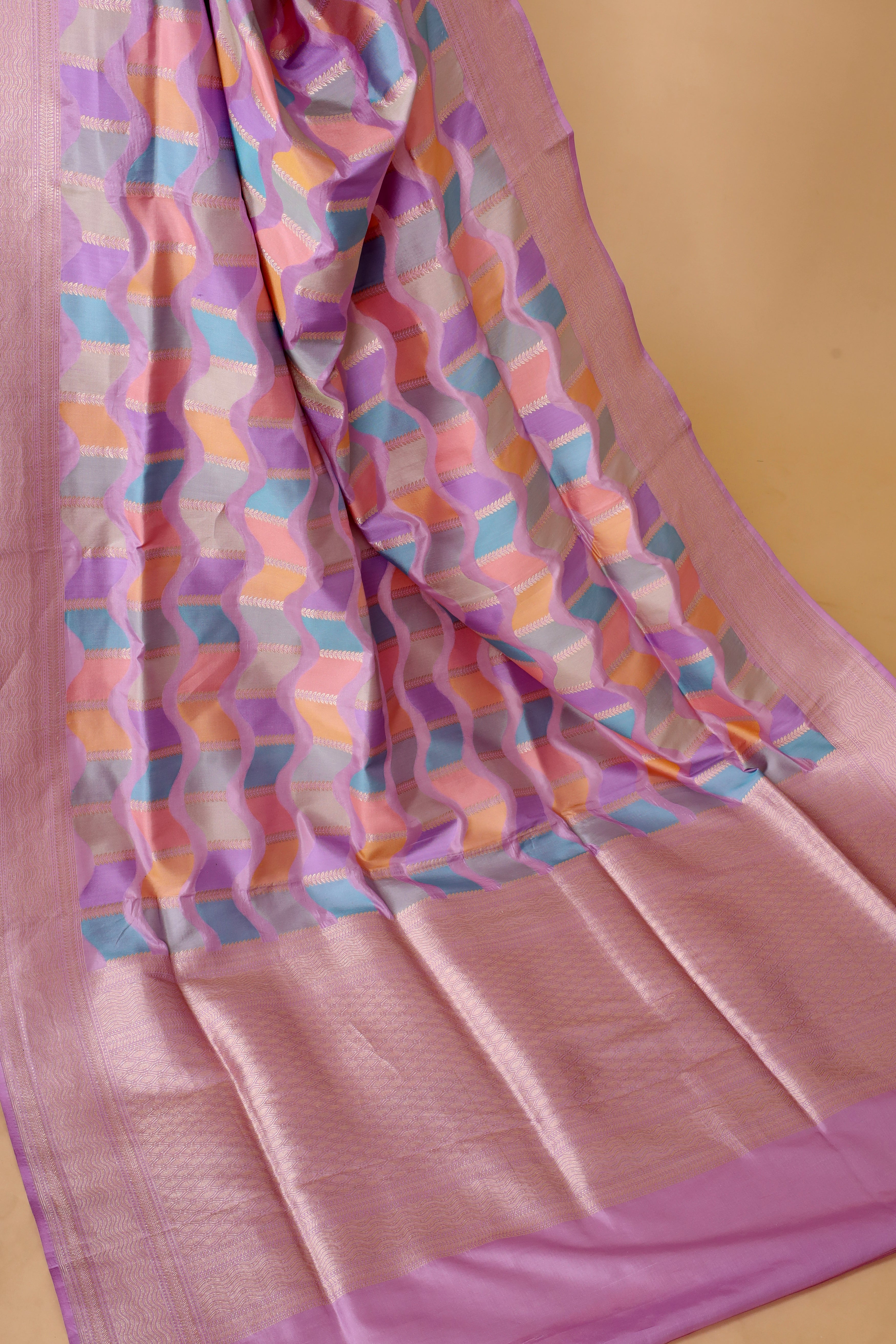 Lavender Rangkaat Pure Banarasi Handloom Katan Silk Saree