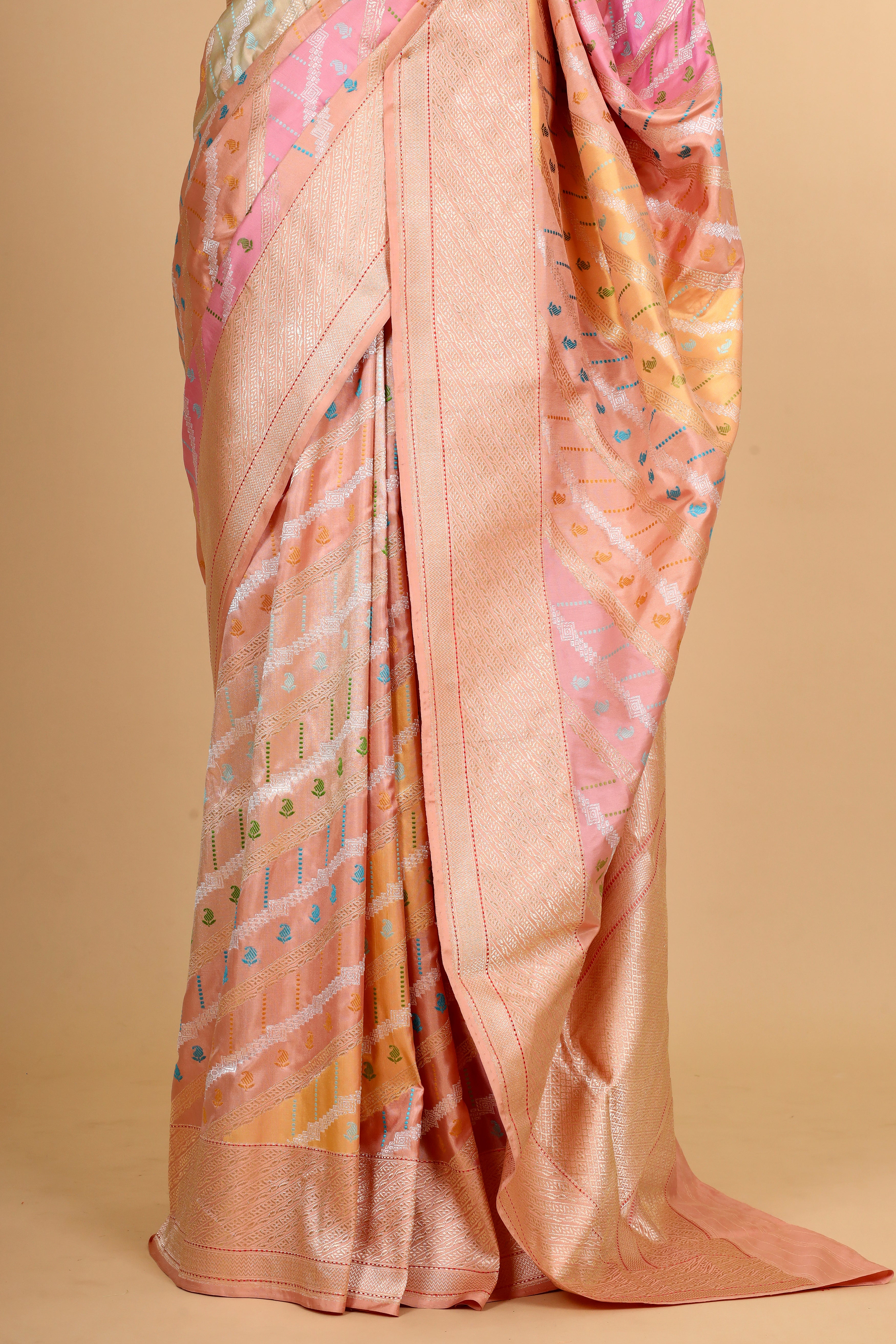 Peach Rangkaat Meenakari Banarasi Handloom Pure Katan Silk Saree