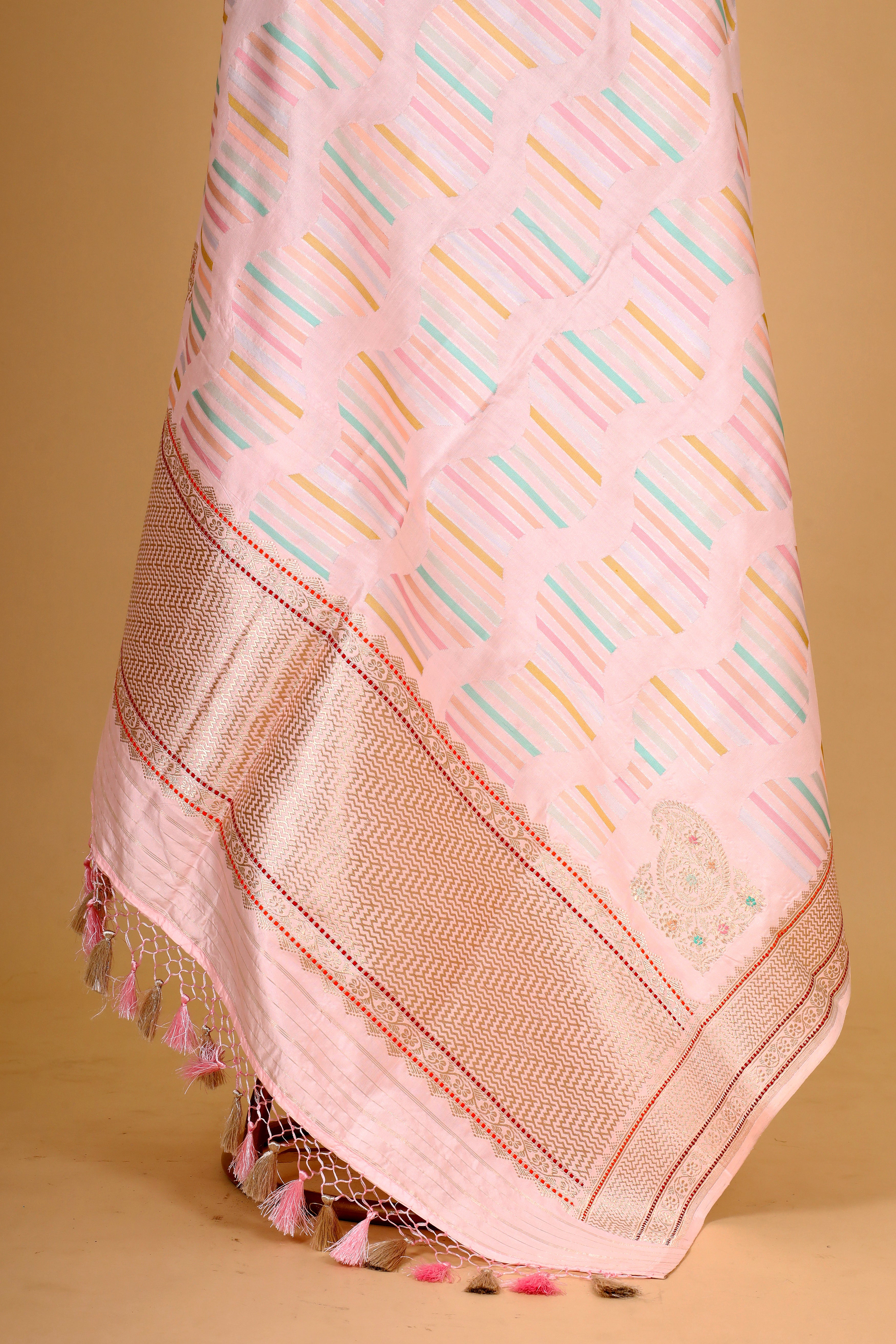 Baby Pink Rangkaat Pure Katan Silk Banarasi Handloom Dupatta