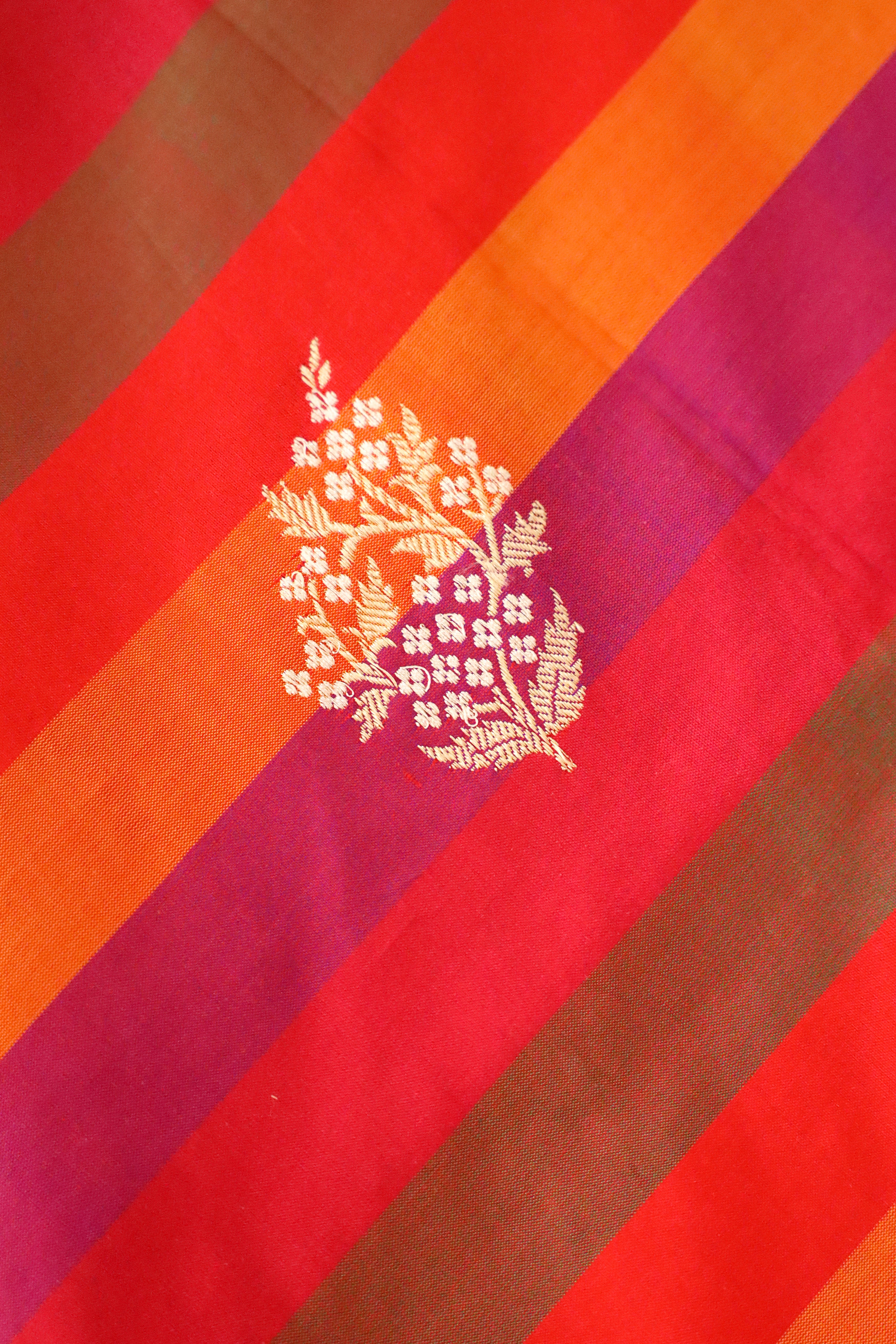 Rangkaat Pure Katan Silk Banarasi Handloom Dupatta