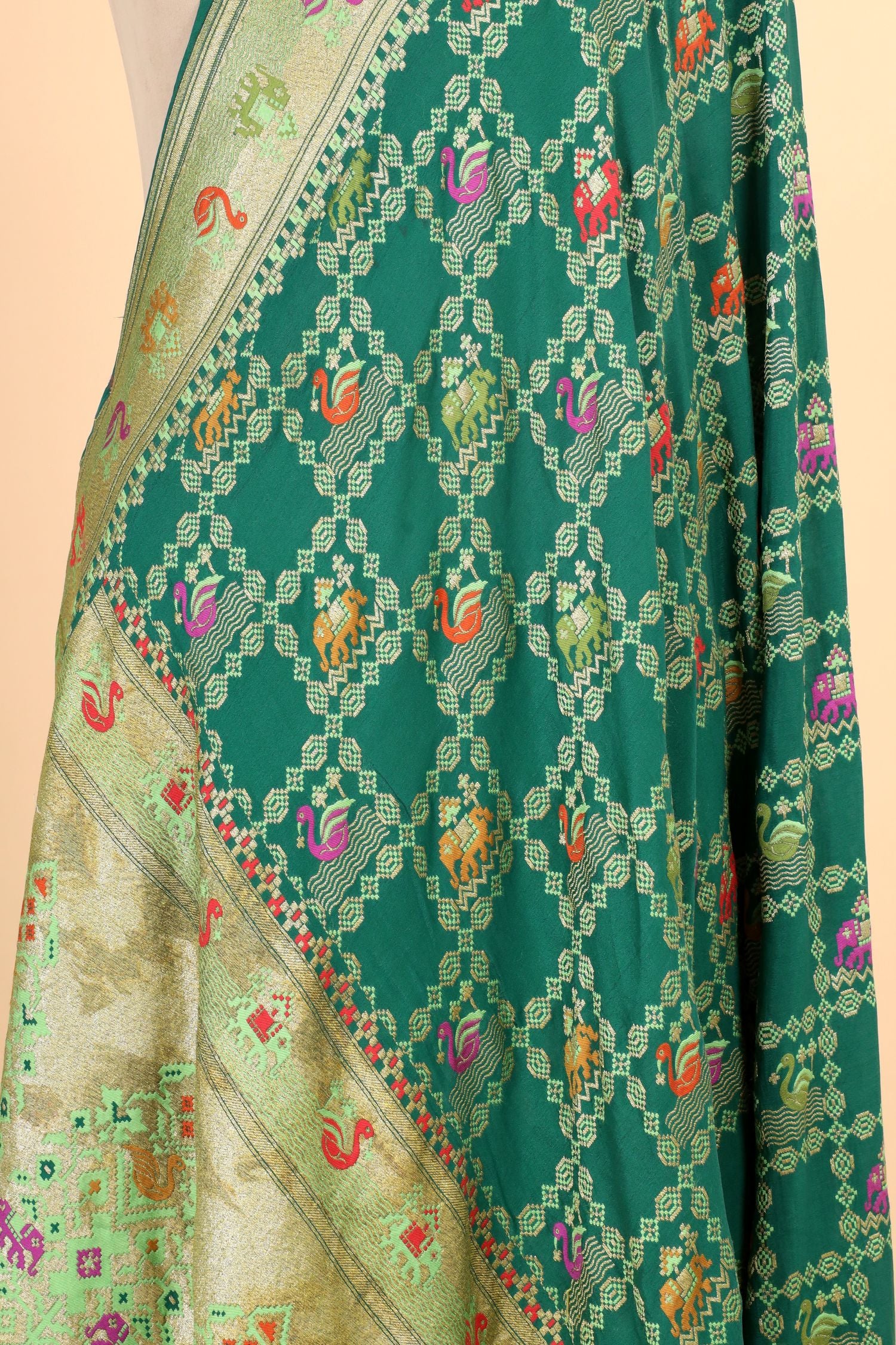 Emerald Green Shikarghah Meenakari Georgette Khaddi Banarasi Handloom Dupatta