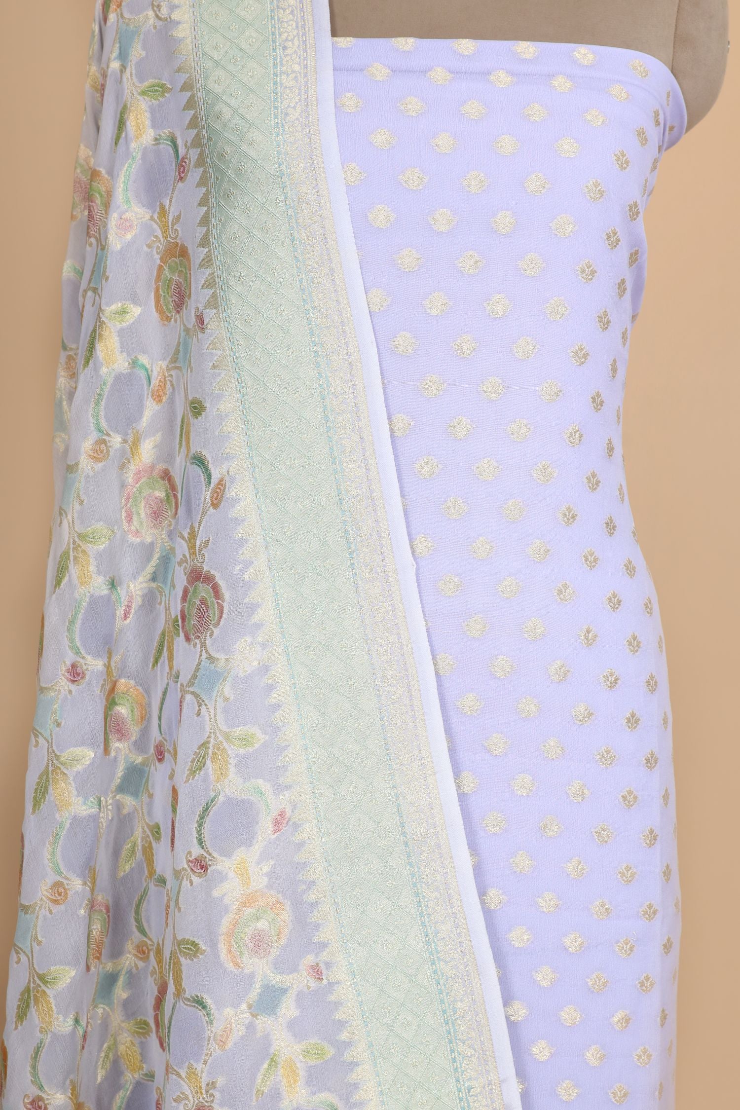 Lavender Georgette Suit Set With Rangkaat Dupatta