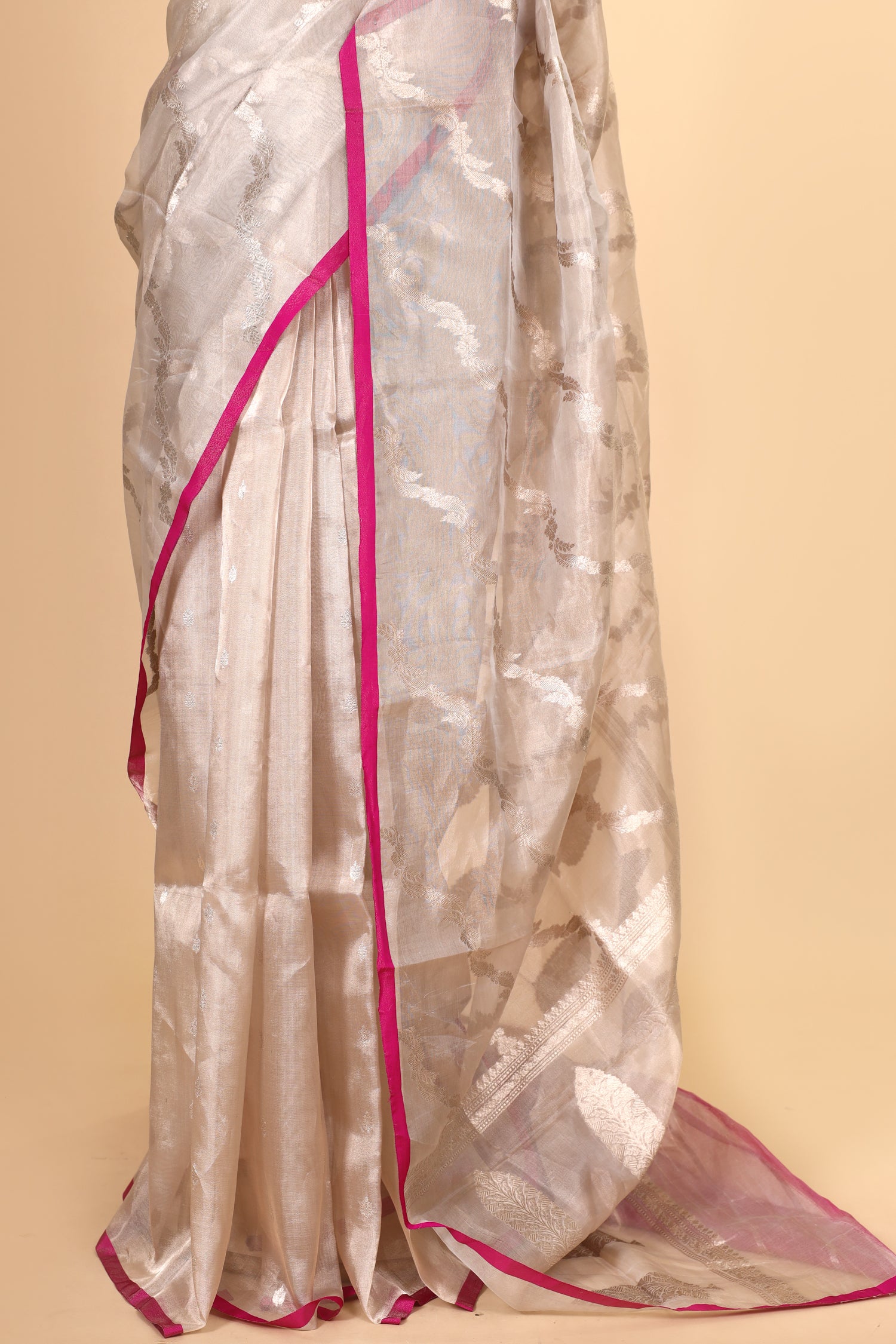 Champagne Tissue Silk Saree With Leheriya Pattern