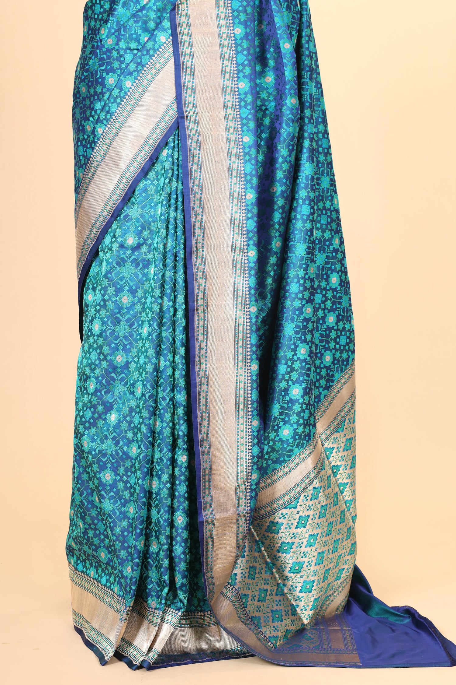 Turquoise Blue & Green Handwoven Pure Banarasi Katan Silk Tanchoi Saree