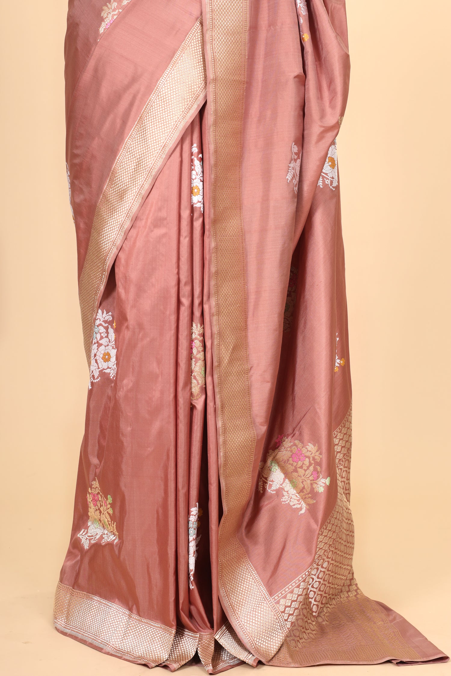 Dusty Rose Pink Handwoven Pure Banarasi Katan Silk Saree