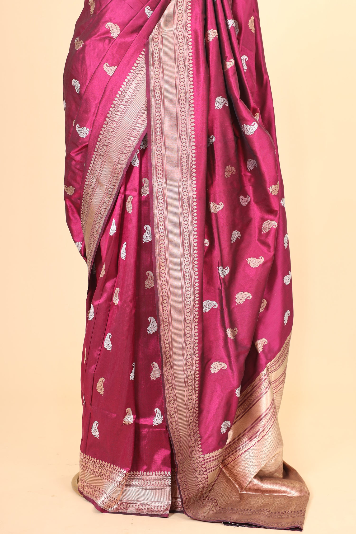 Wine Magenta Handwoven Pure Banarasi Katan Silk Saree