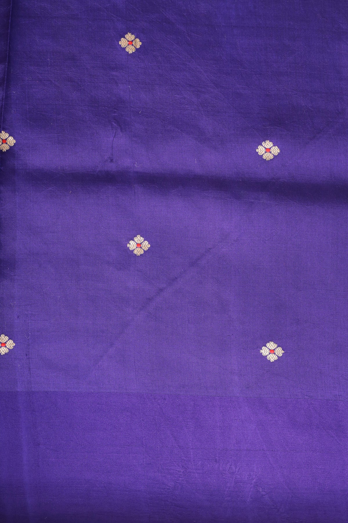 Royal Blue Pure Banrasi Soft Silk Checkered Pattern Saree