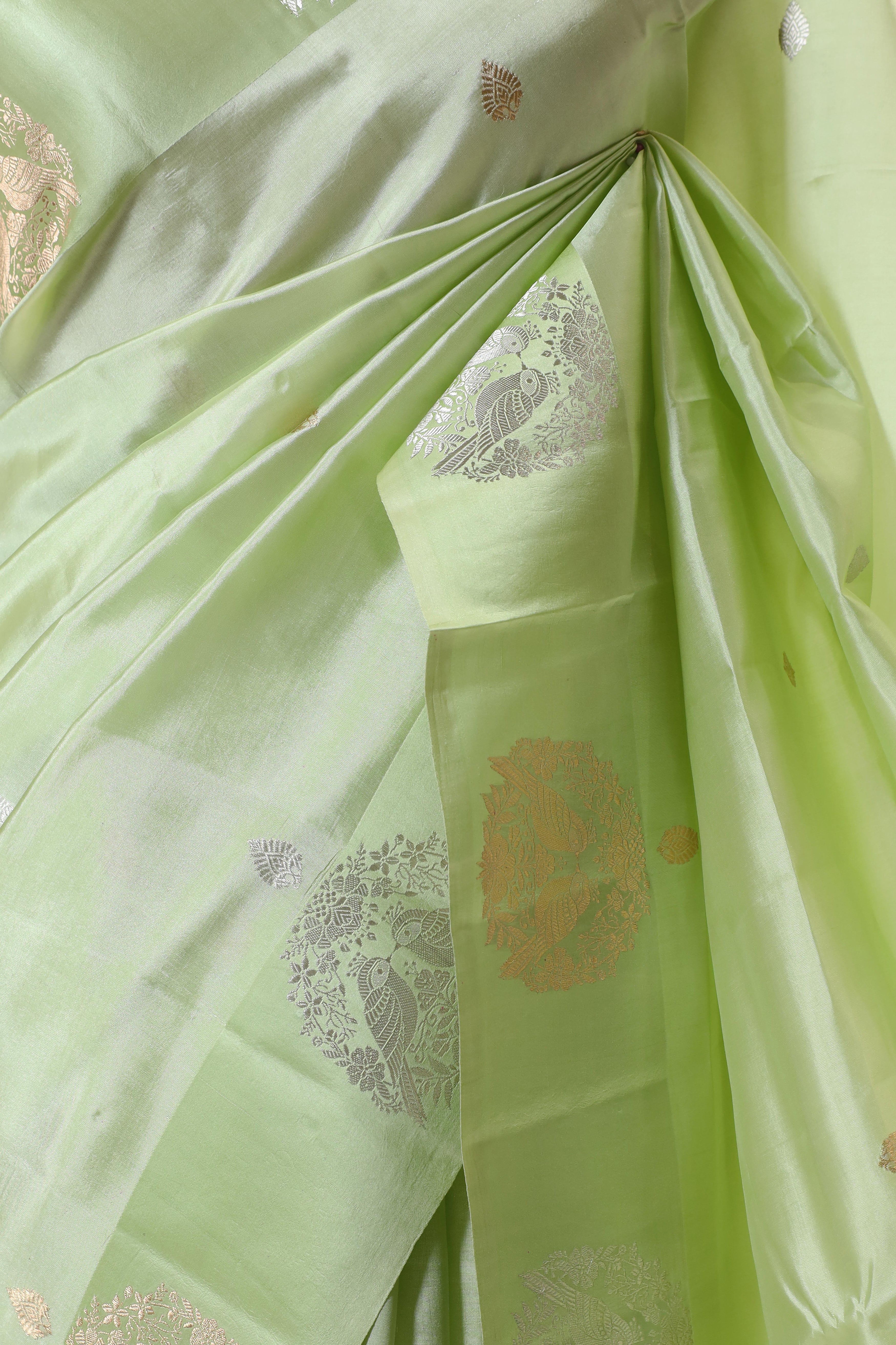 Mint Green Handwoven Pure Banarasi Katan Soft Silk Saree