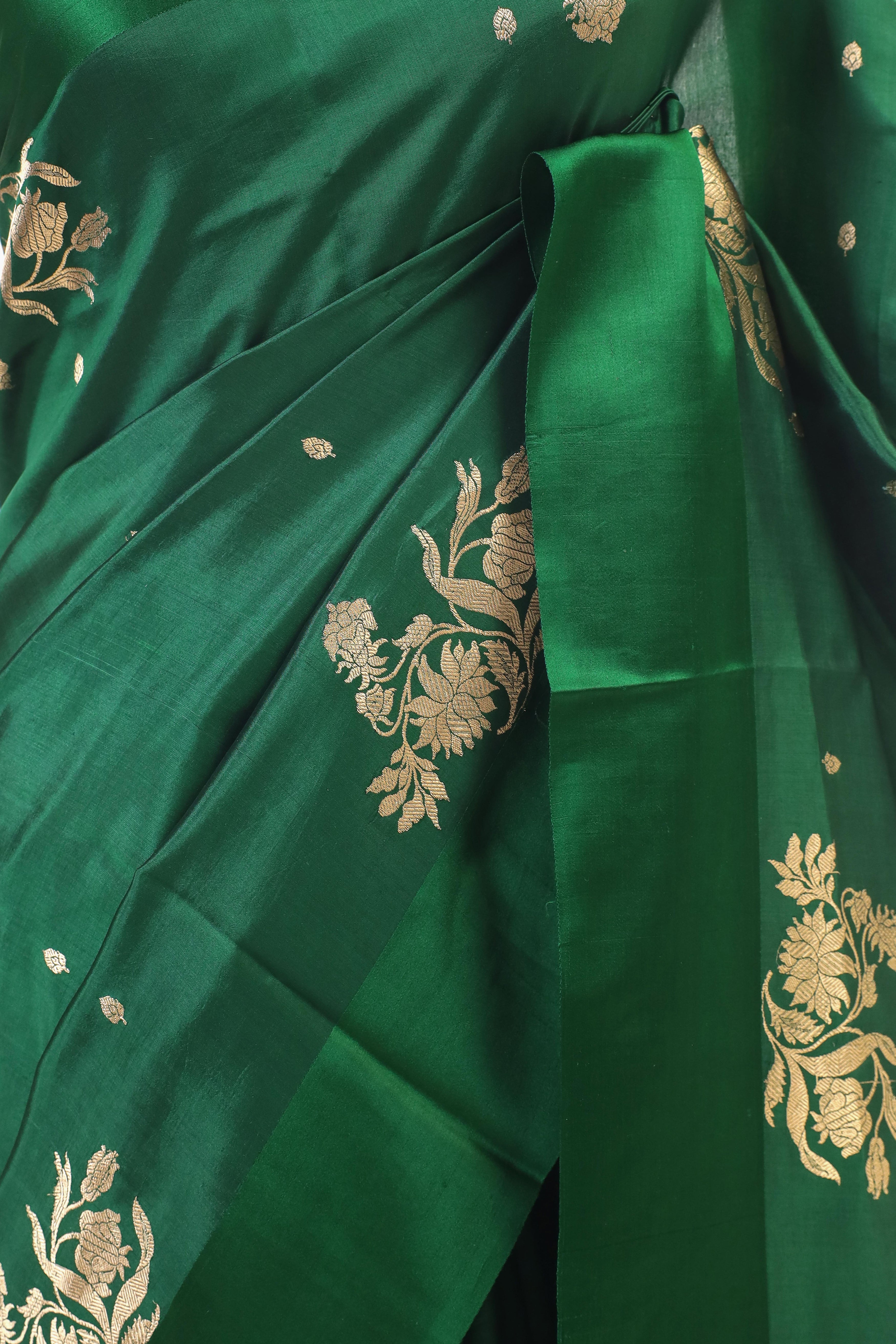 Bottle Green Handwoven Pure Banarasi Soft Silk Saree