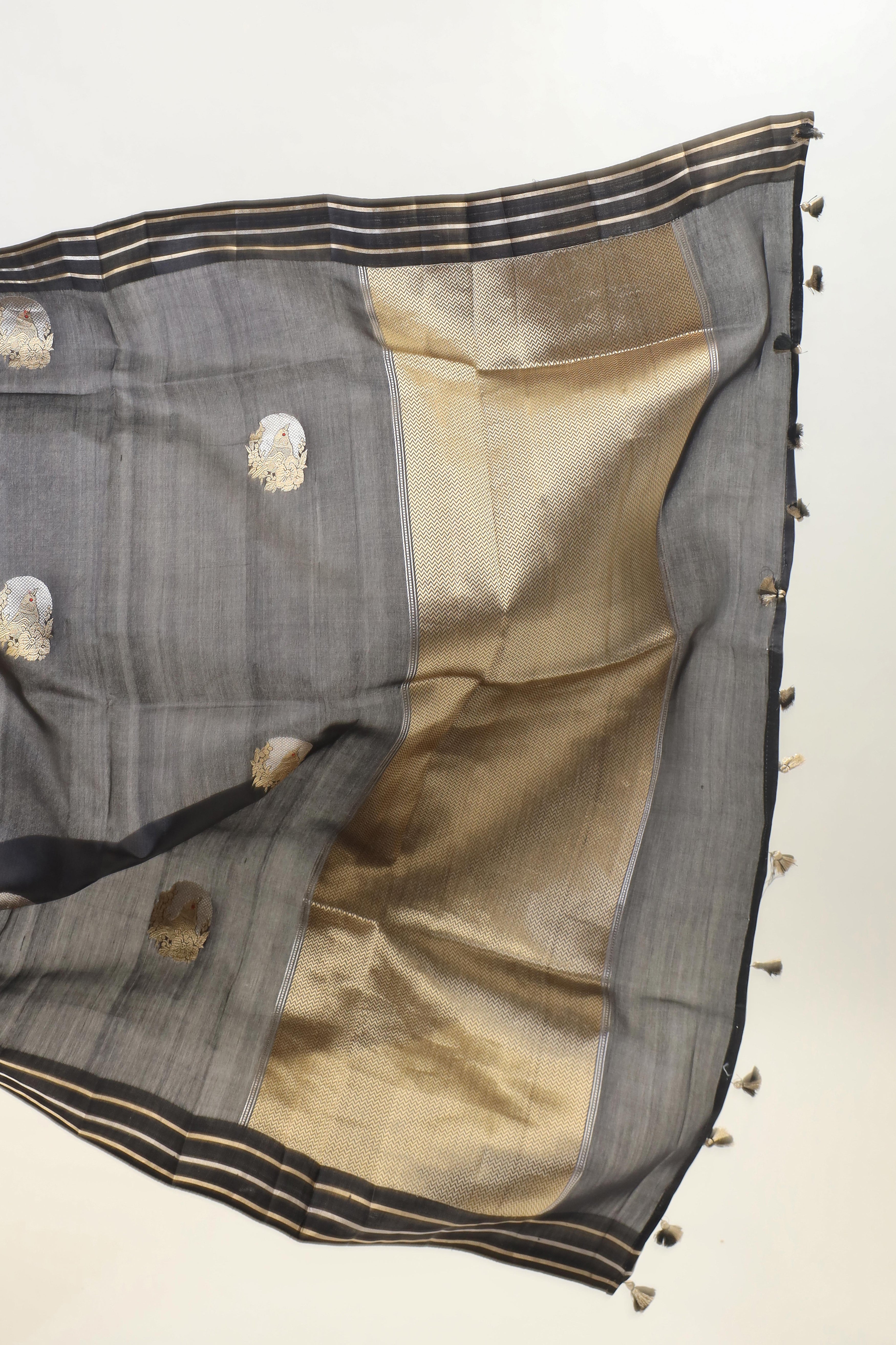 Black Handwoven Pure Banarasi Soft Silk Saree