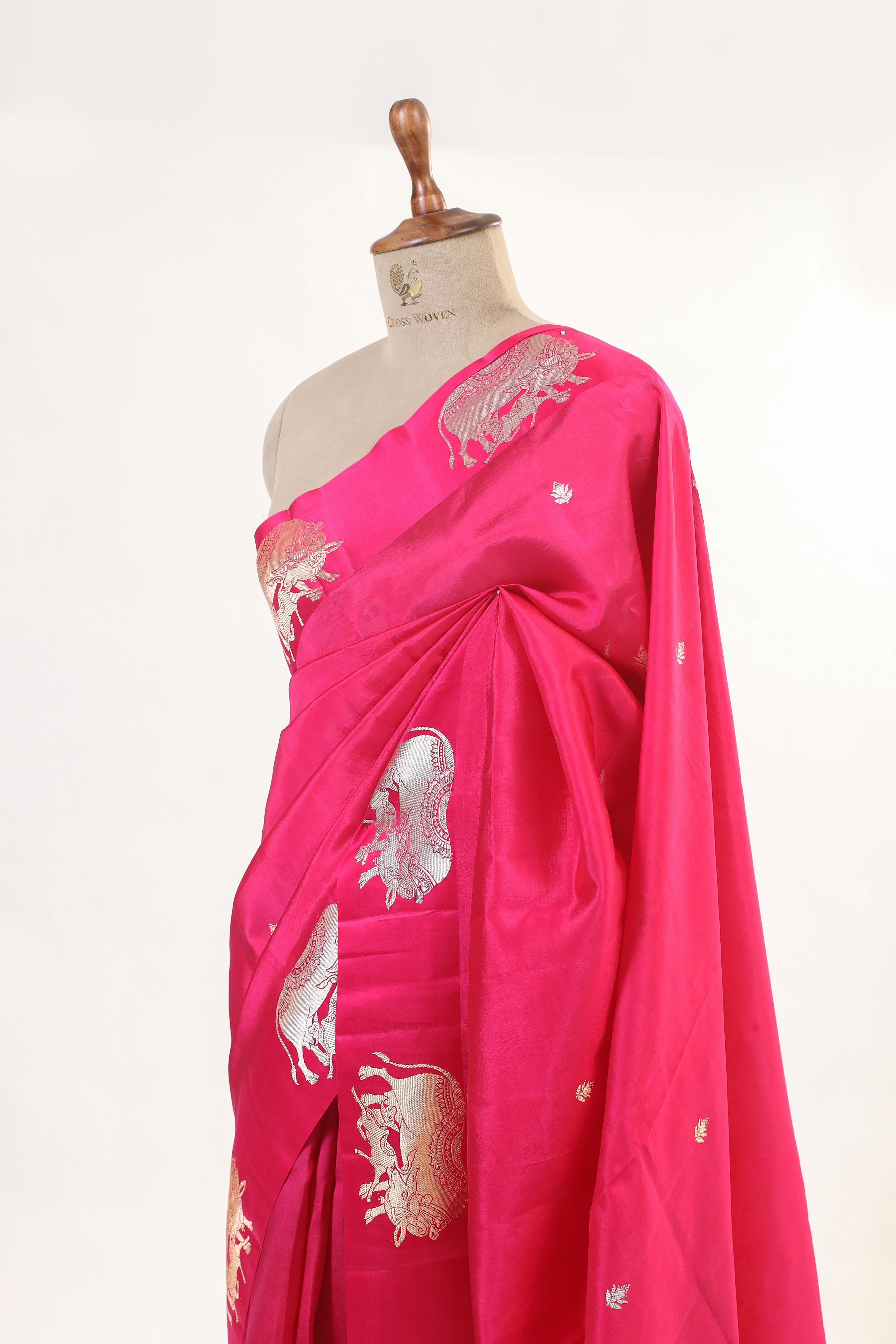 Gayatri Mantra Embellished Handwoven Pink Banarasi Soft Silk Saree With Nandi Motifs