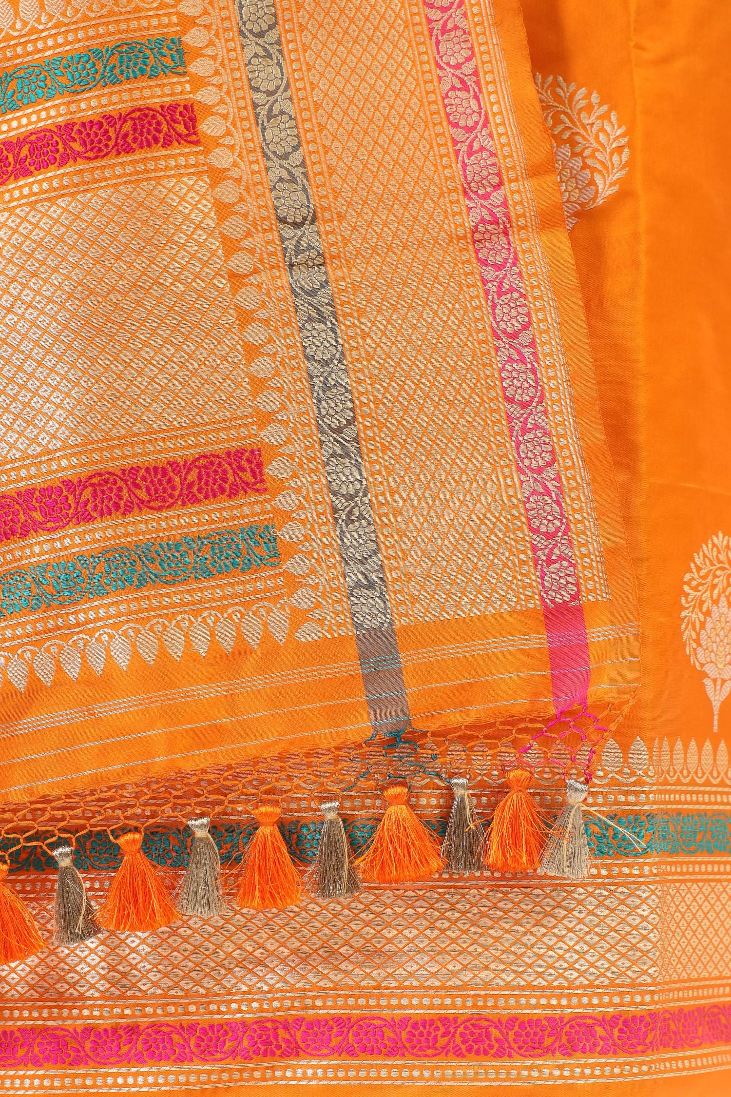 Orange Katan Silk Suit Set With Kadhwa Weaving Dupatta