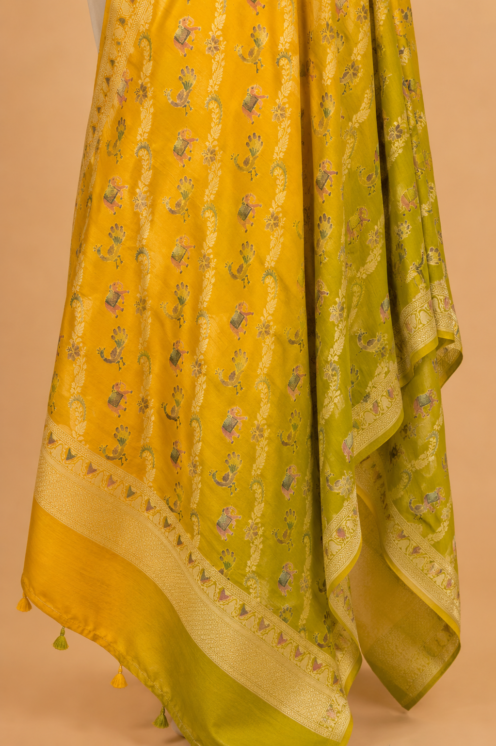 Hand Brush-Dyed Shaded Moonga Silk Dupatta with Shikargah Motifs