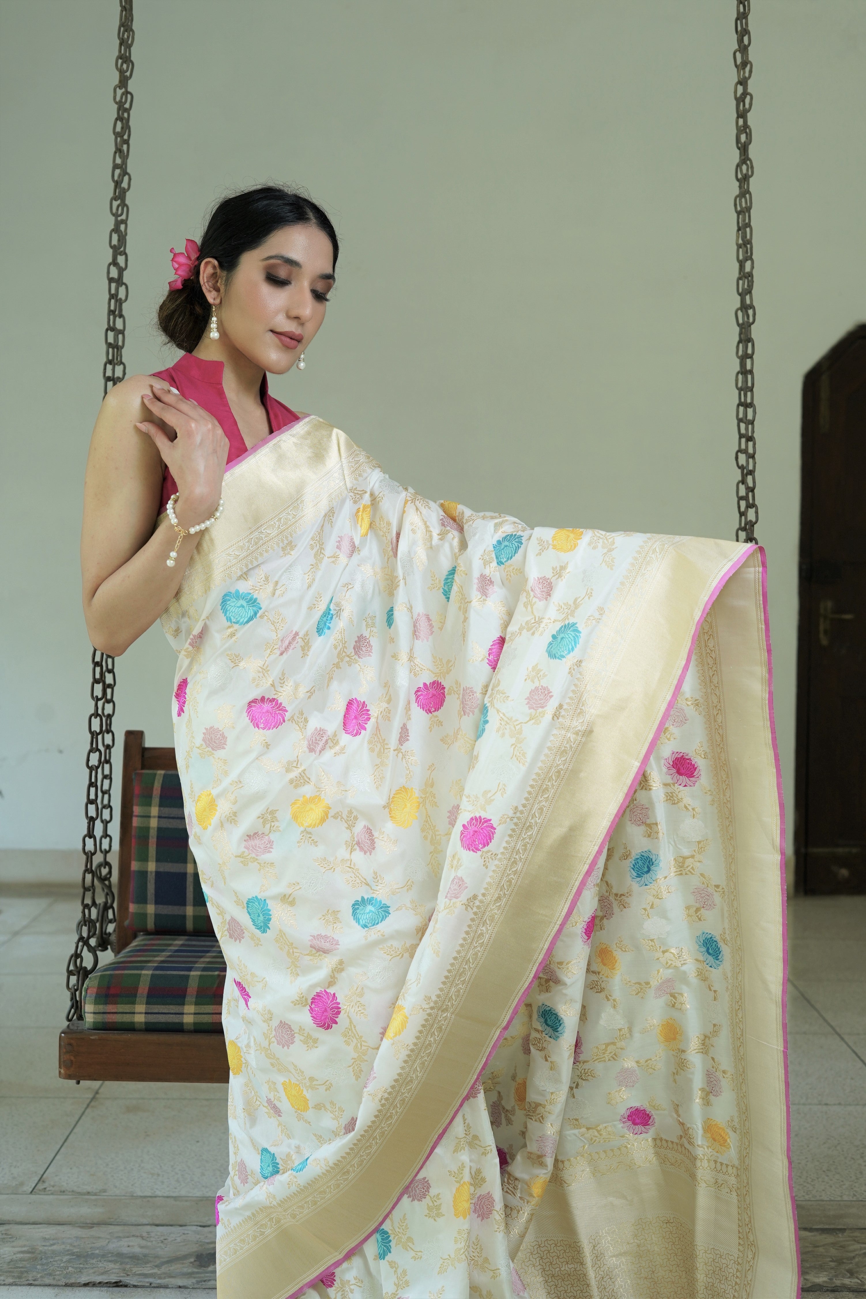White Pure Katan Silk Banarasi Handloom Saree