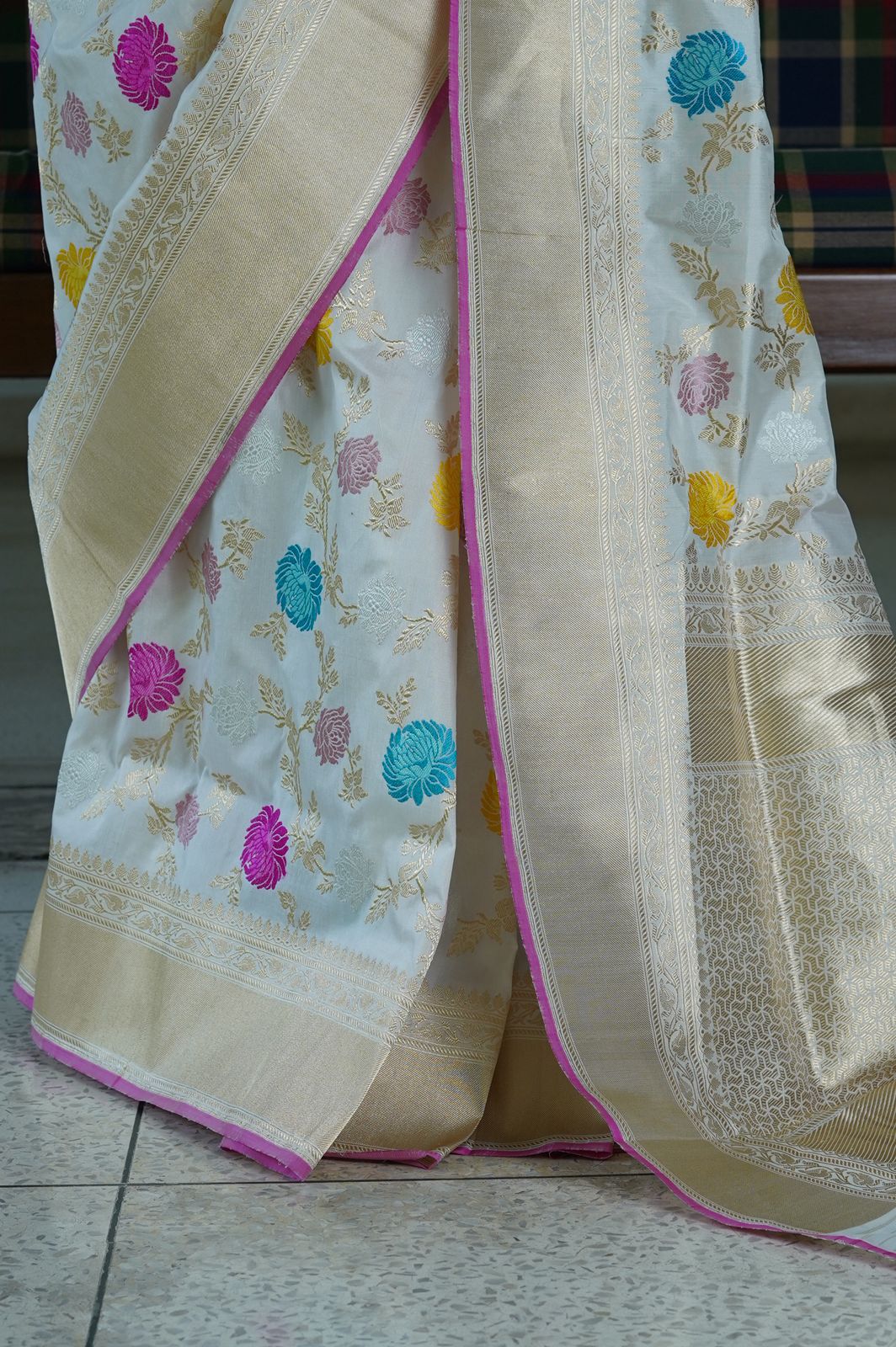 White Pure Katan Silk Banarasi Handloom Saree