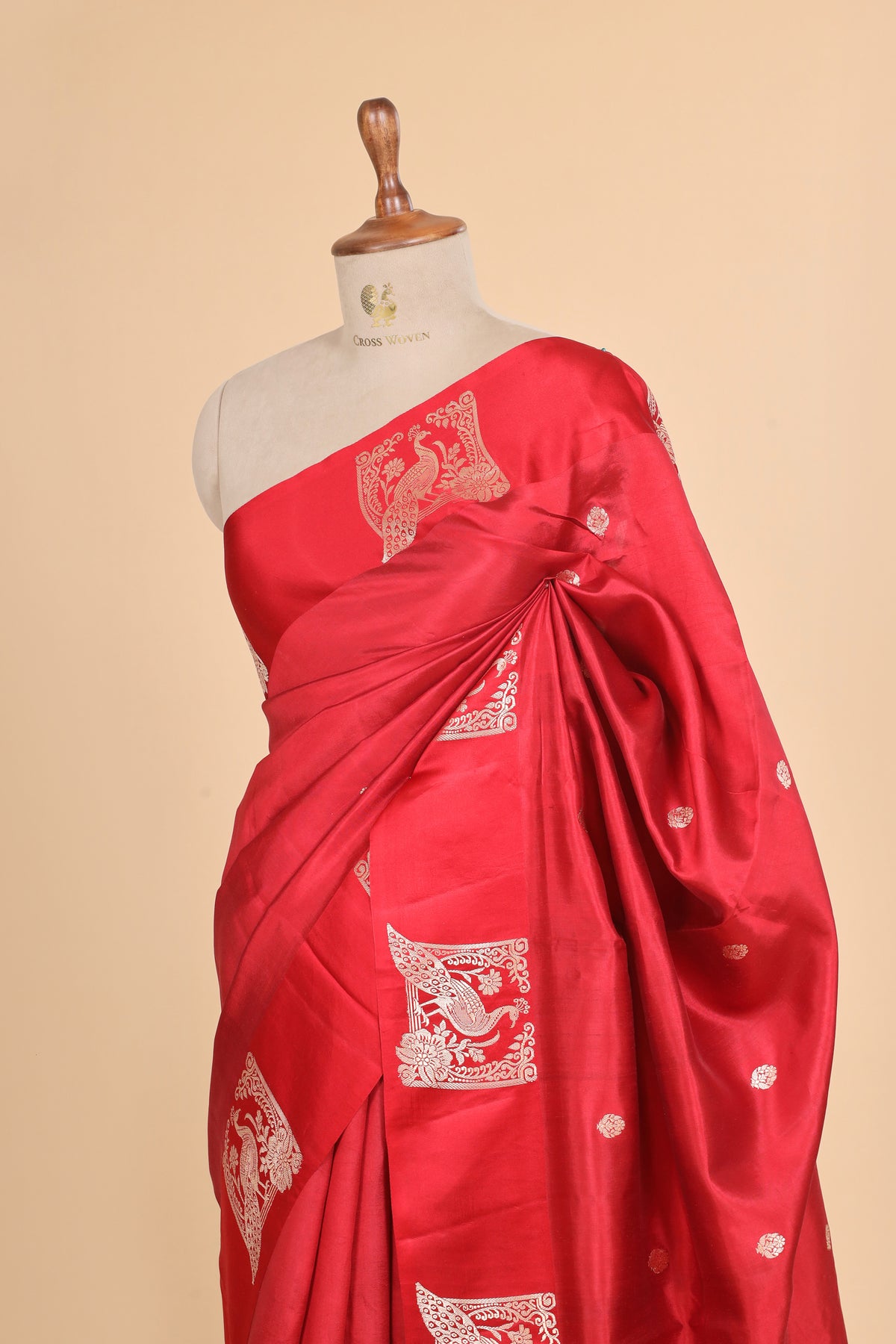 Red Handwoven Pure Banarasi Soft Silk Saree