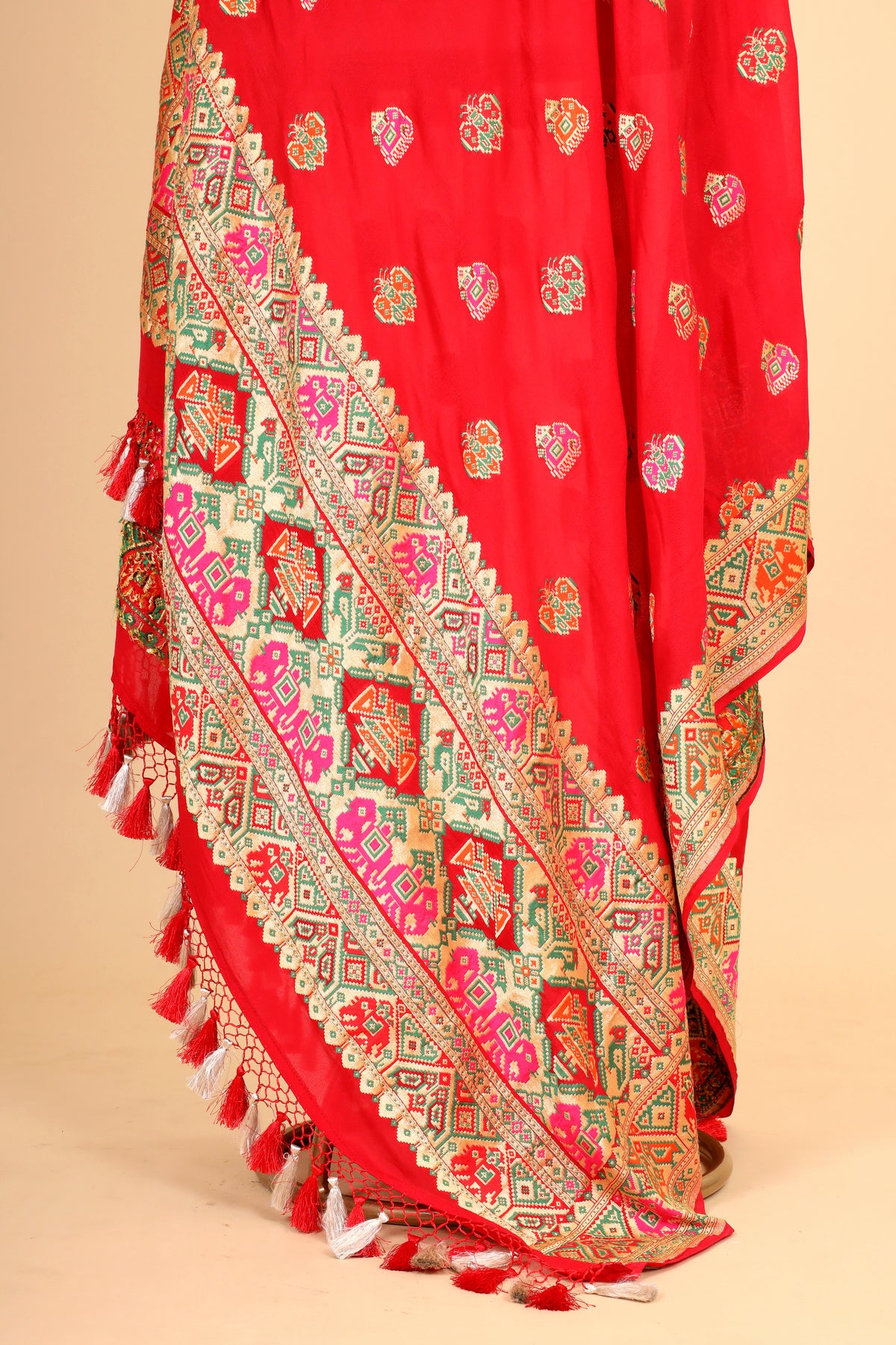 Red Shikarghah Meenakari Georgette Khaddi Banarasi Handloom Dupatta