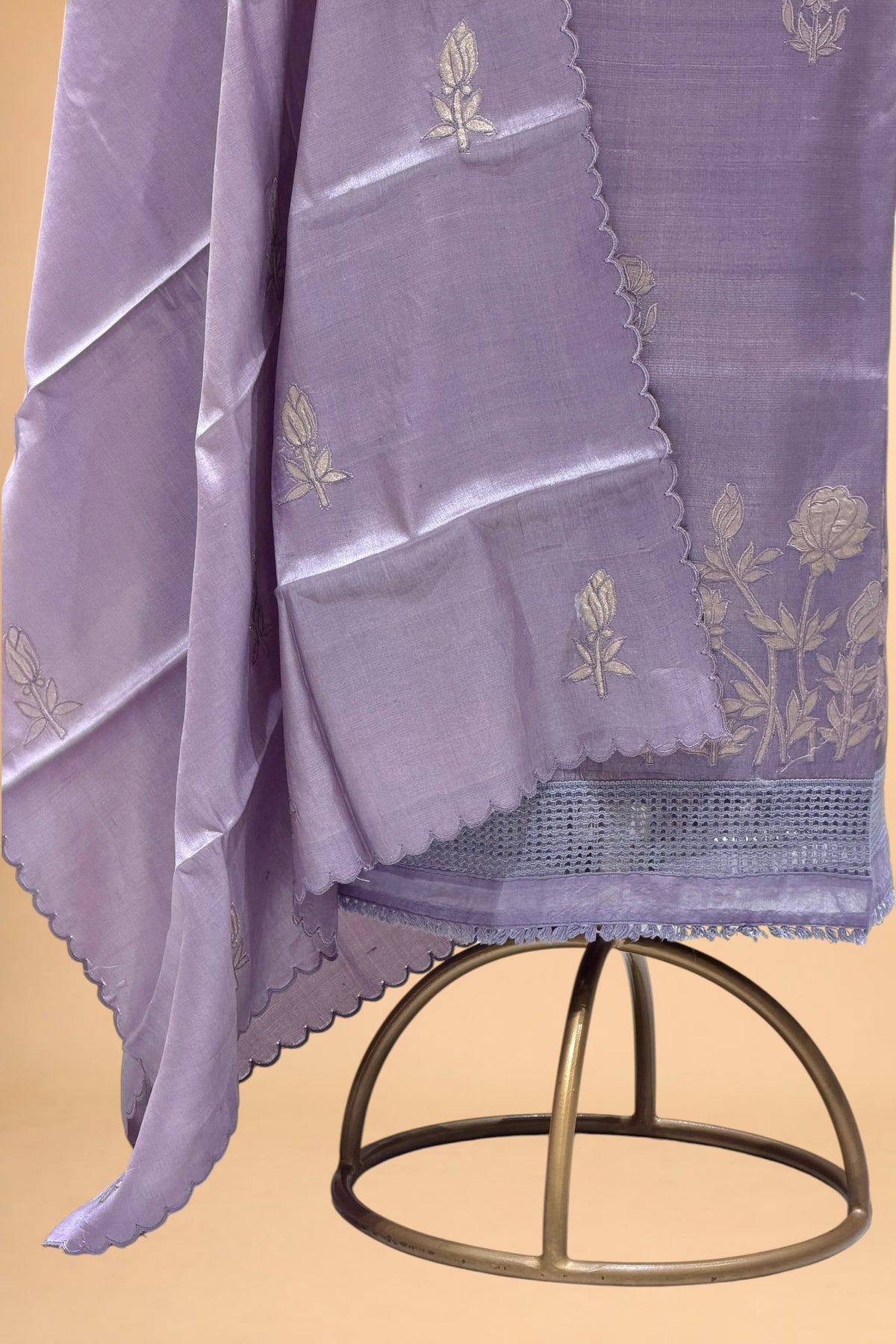 Lavender Pure Tusser Silk Suit Set with Tissue Appliqué Pattern