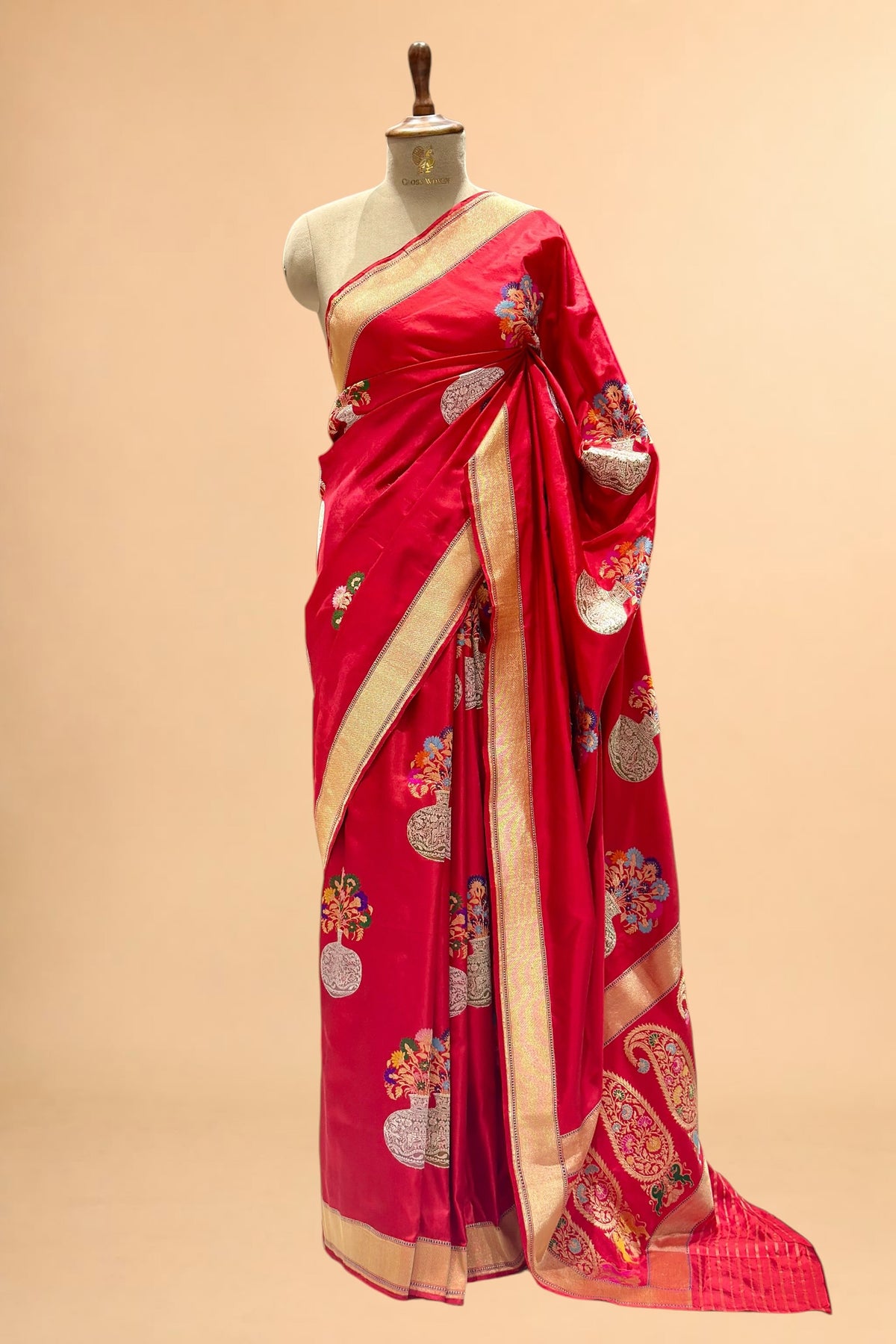Red Meenakari Shikarghah Banarasi Pure Katan Silk Saree