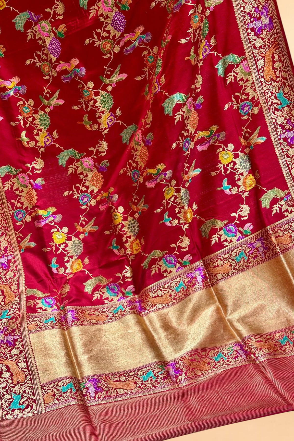 Red Meenakari Shikarghah Banarasi Pure Katan Silk Saree