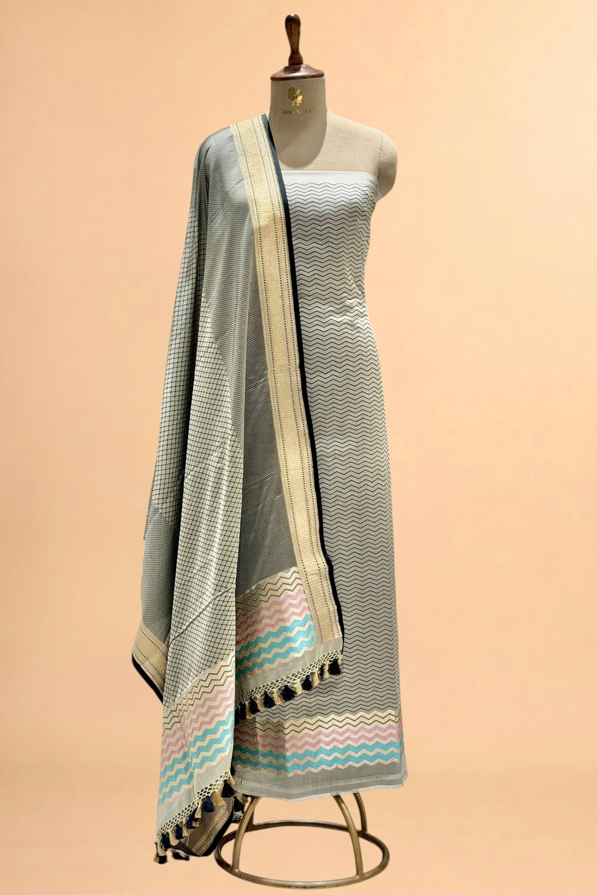 Grey Pure Tanchoi Silk Suit Set