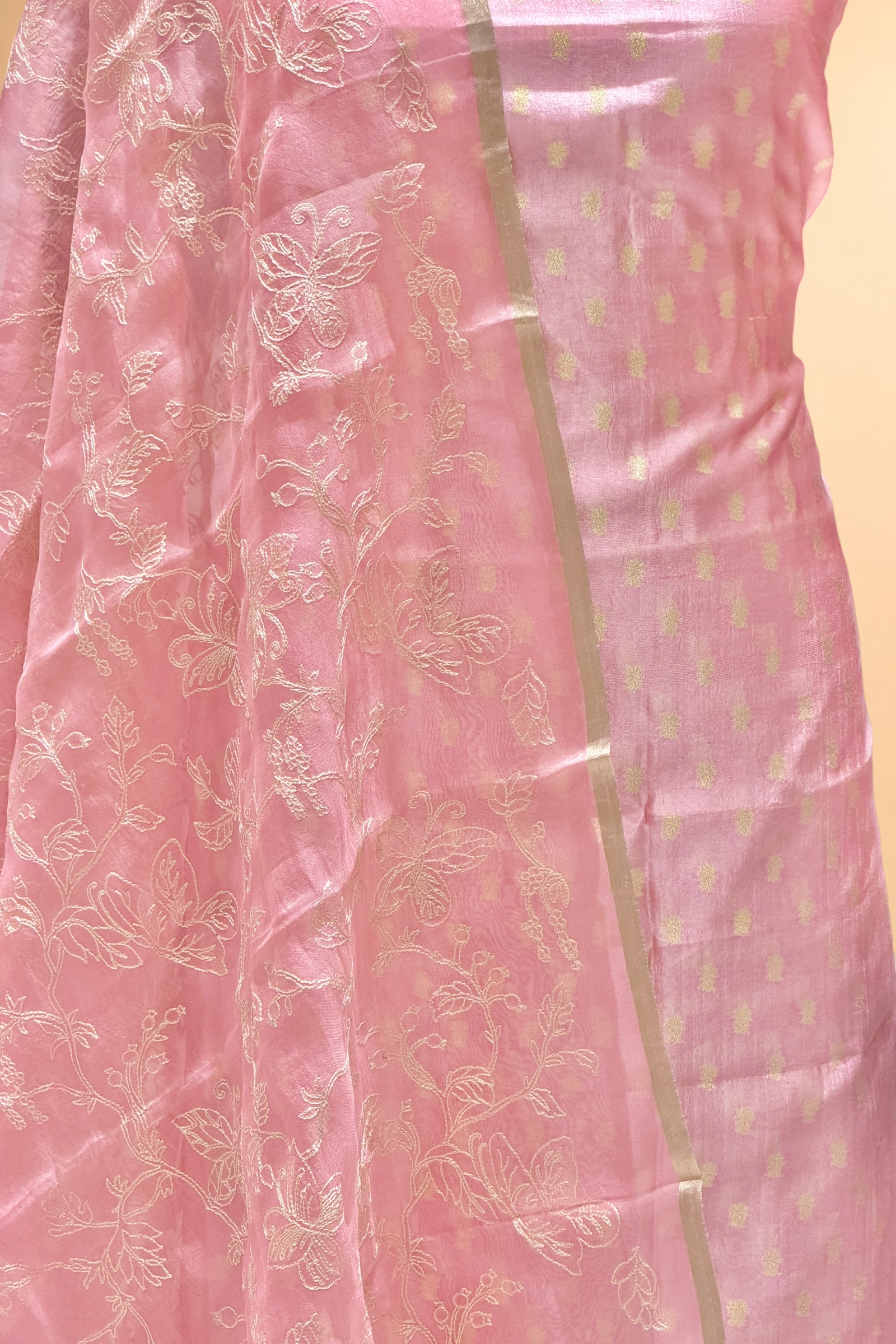 Pink Pure Silk Suit Set With Organza Dupatta