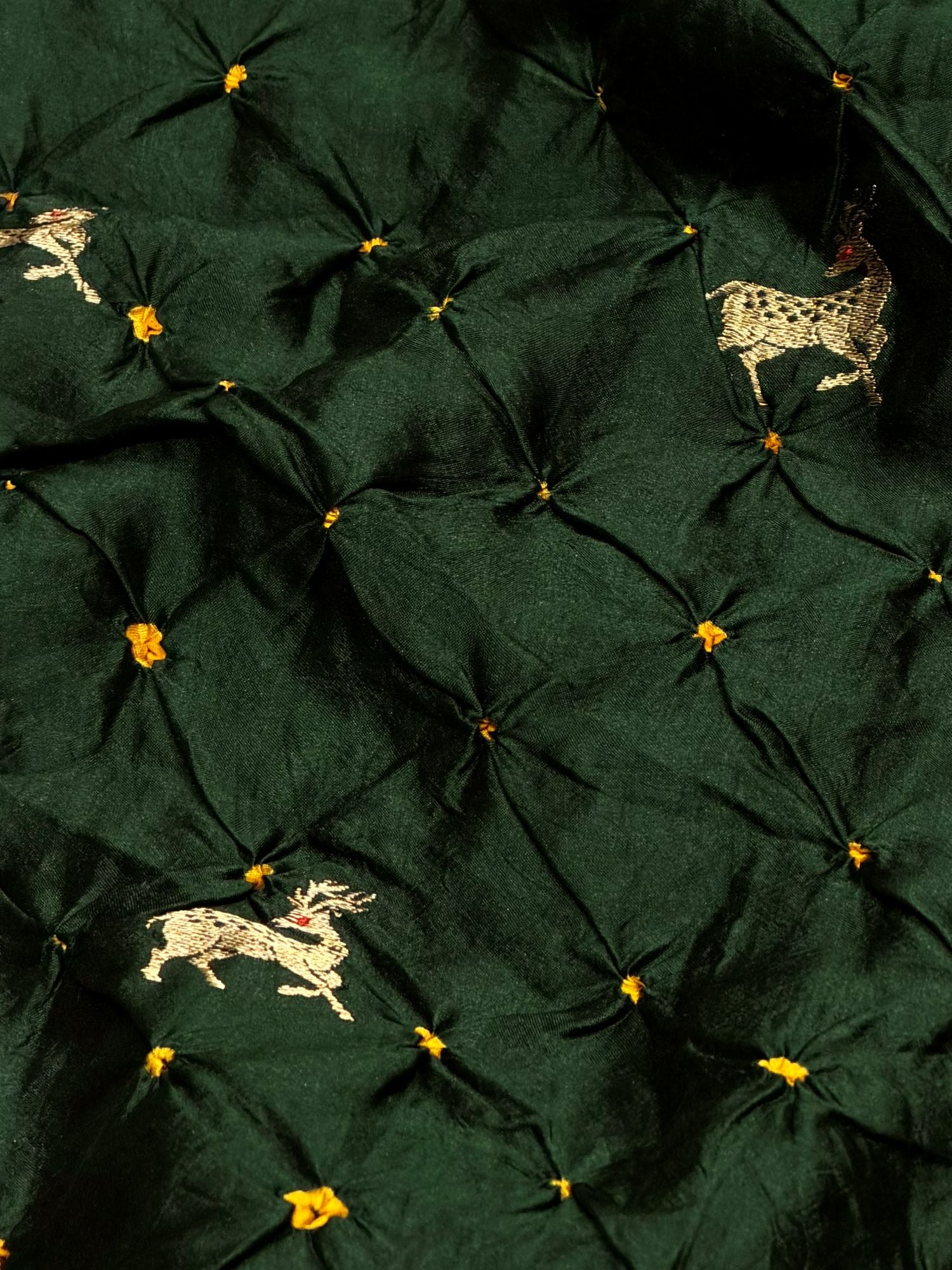 Deep Green Chiniya Silk Bandhani With Deer Kadhwa Motif Fabric