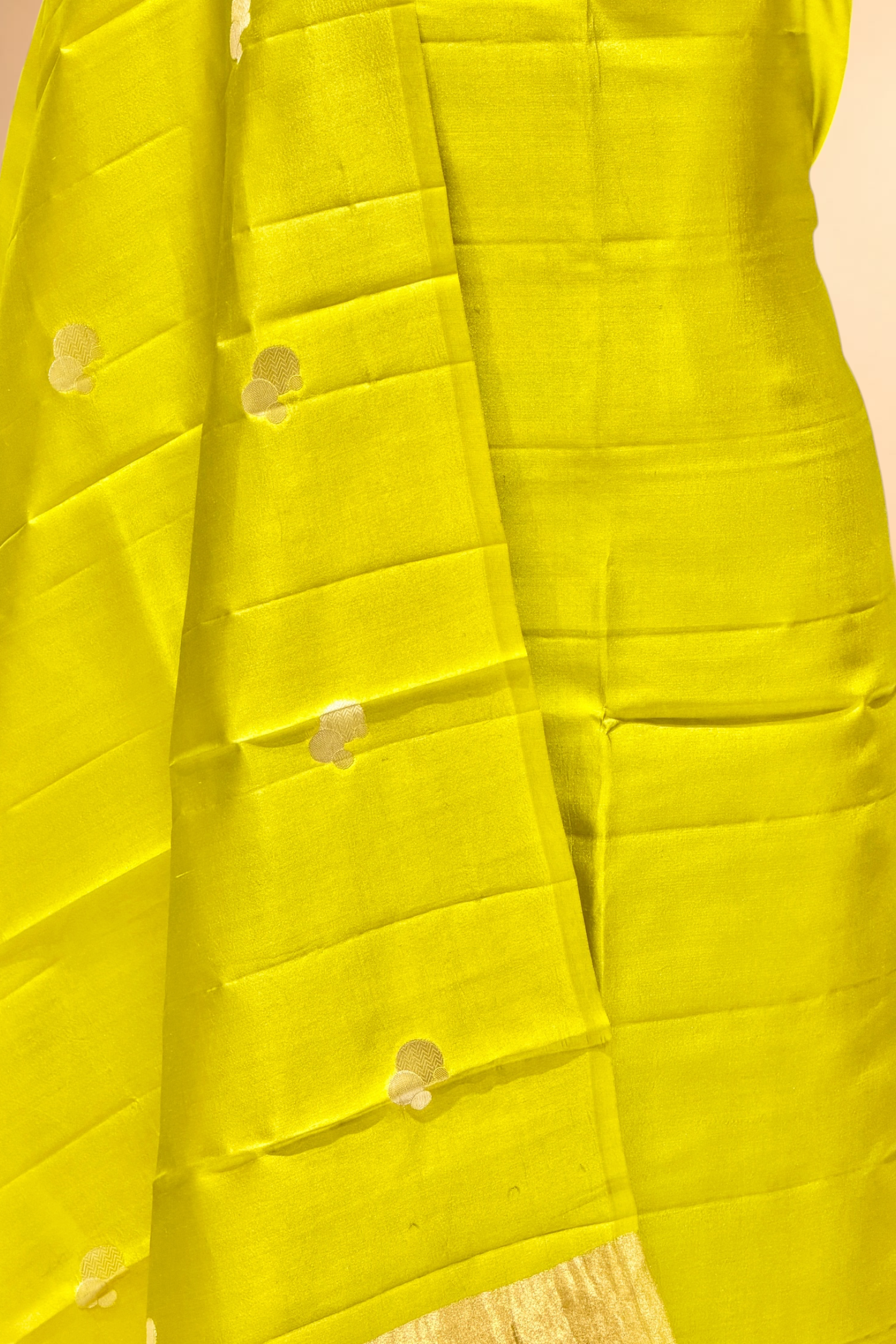 Lime Geen Soft Silk Suit Set