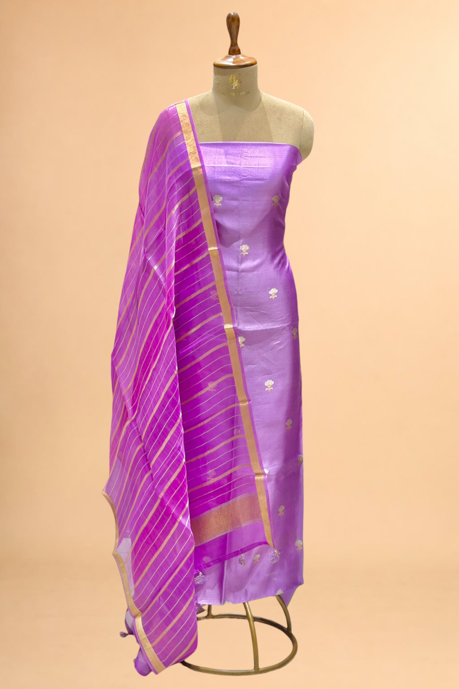 Lavender Purple Soft Silk Suit Set With Organza Dupatta