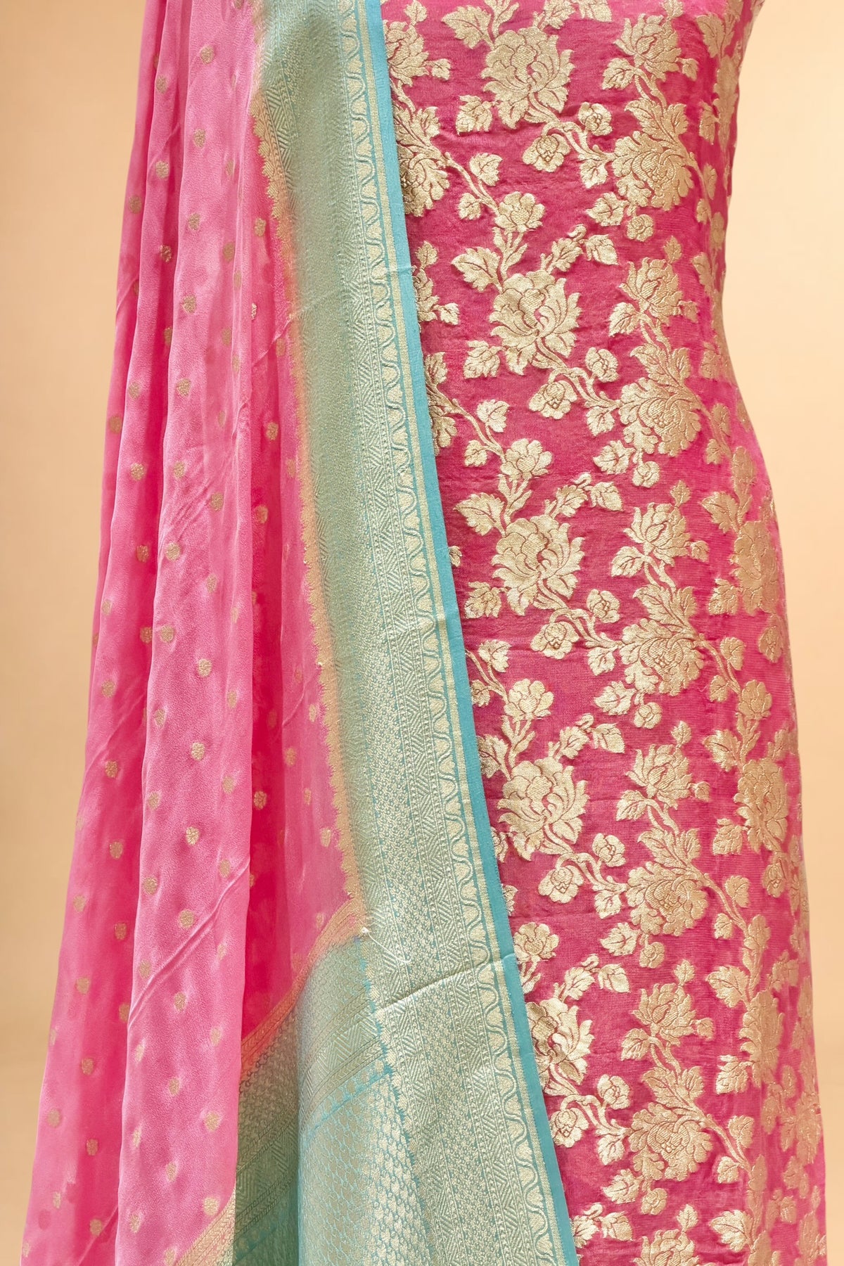 Pink Pure Georgette Suit Set with Contrast Border Dupatta