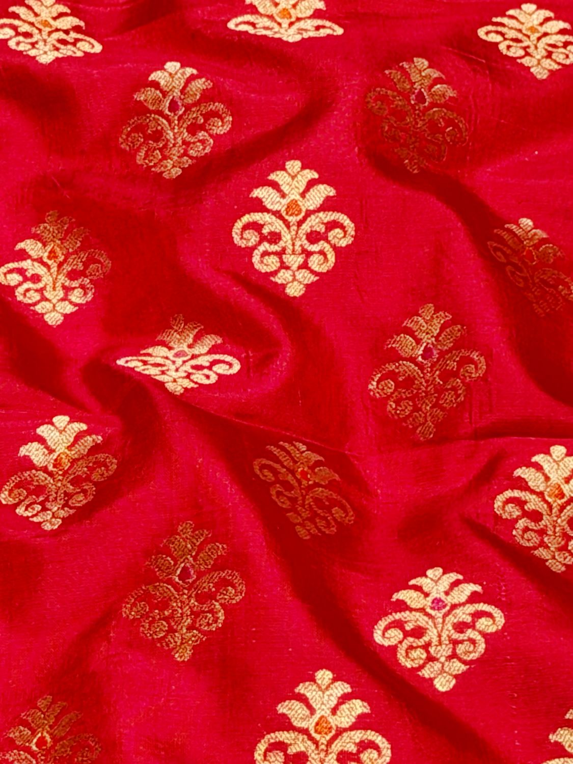 Red Banarasi Allovere Booti Pure Katan Silk Fabric