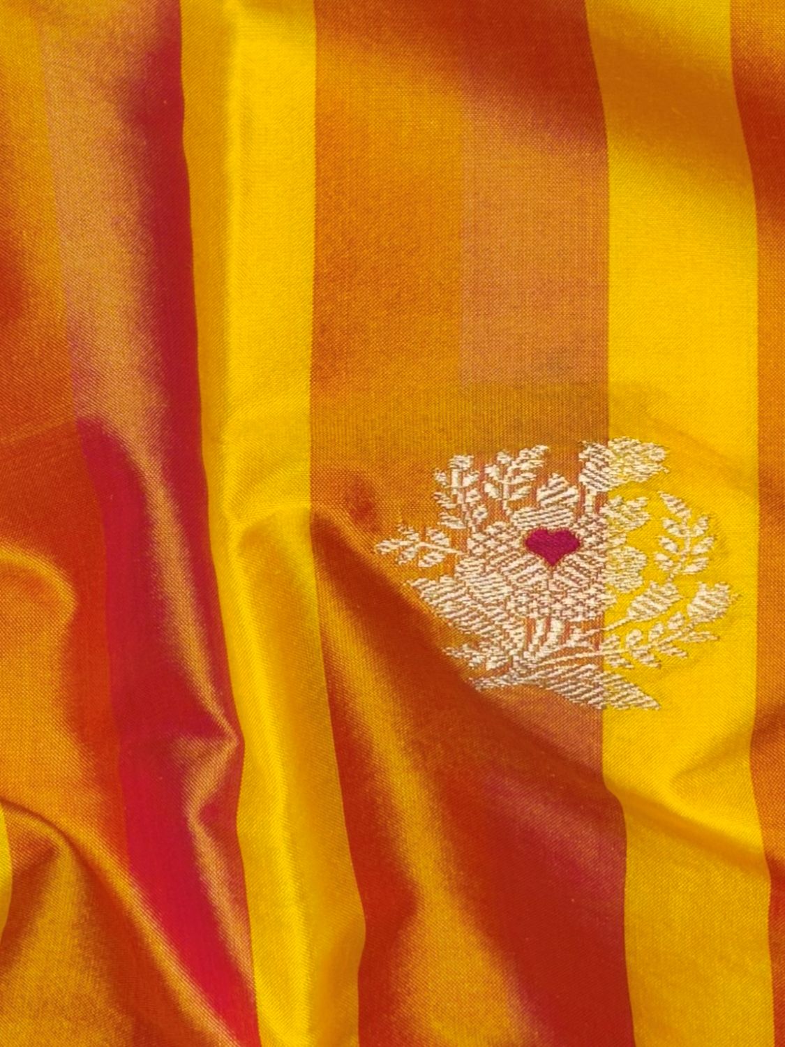Rangkaat Stripes Pure Katan Silk With Meena Kadhwa Floral Boota