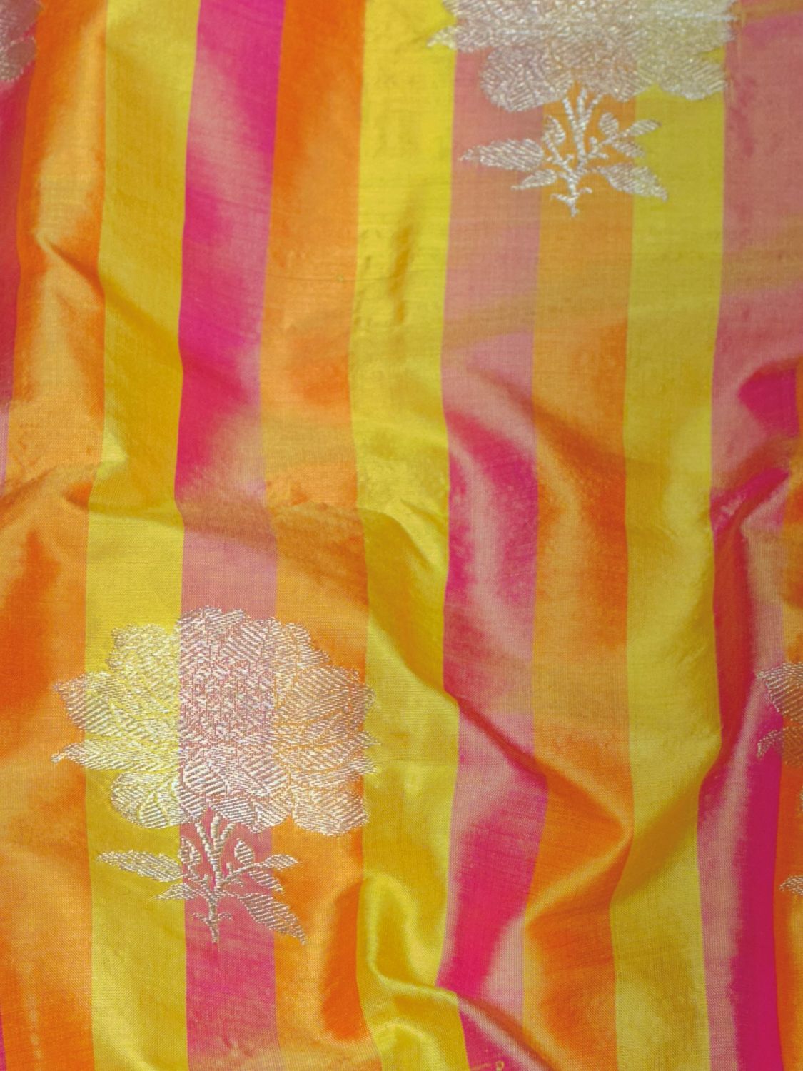 Rangkaat Stripes Pure Katan Silk With Kadhwa Floral Boota