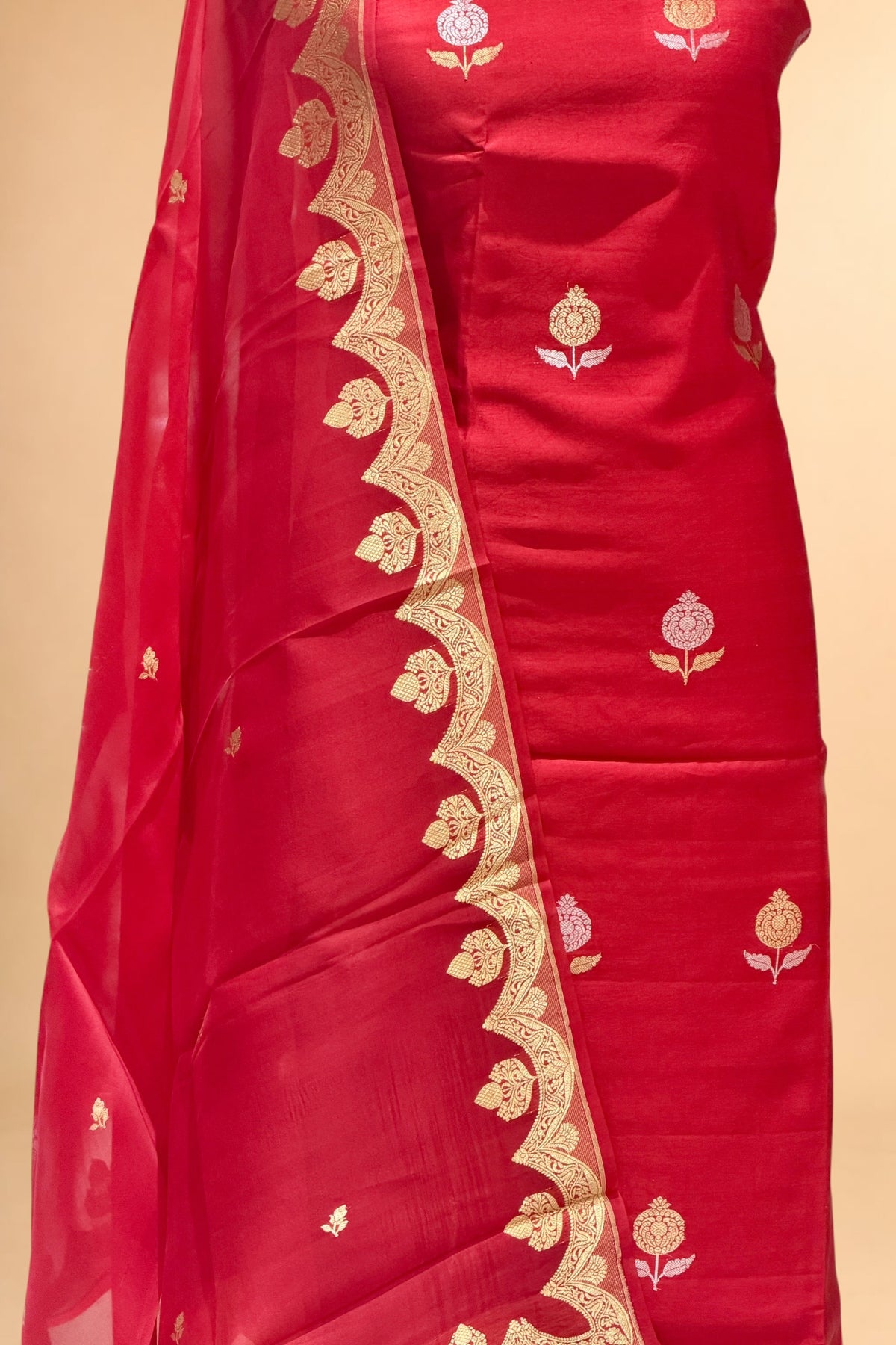 Red Chiniya Silk Suit Set With Organza Dupatta