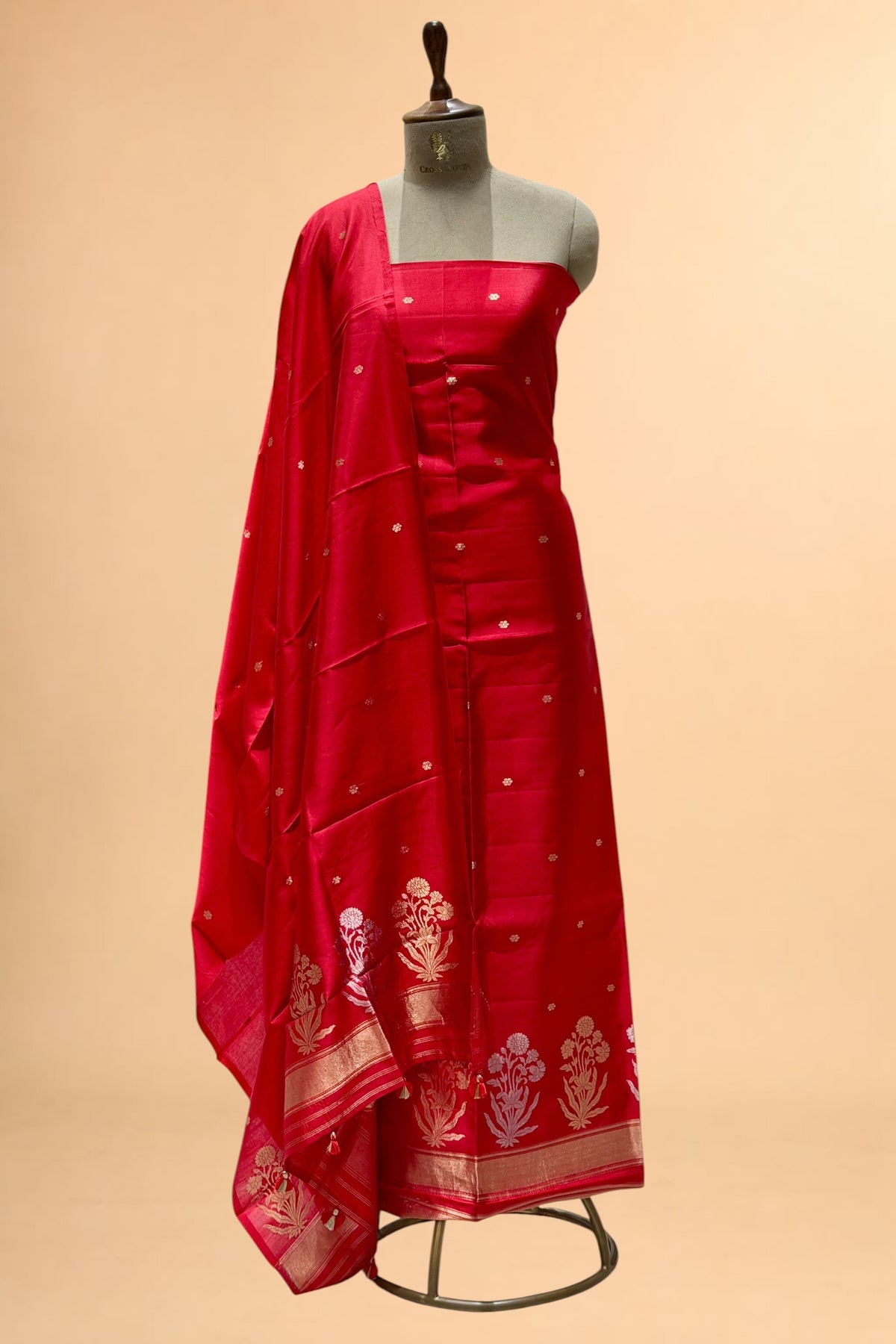 Red Pure Soft Silk Suit Set With Statement Bootas